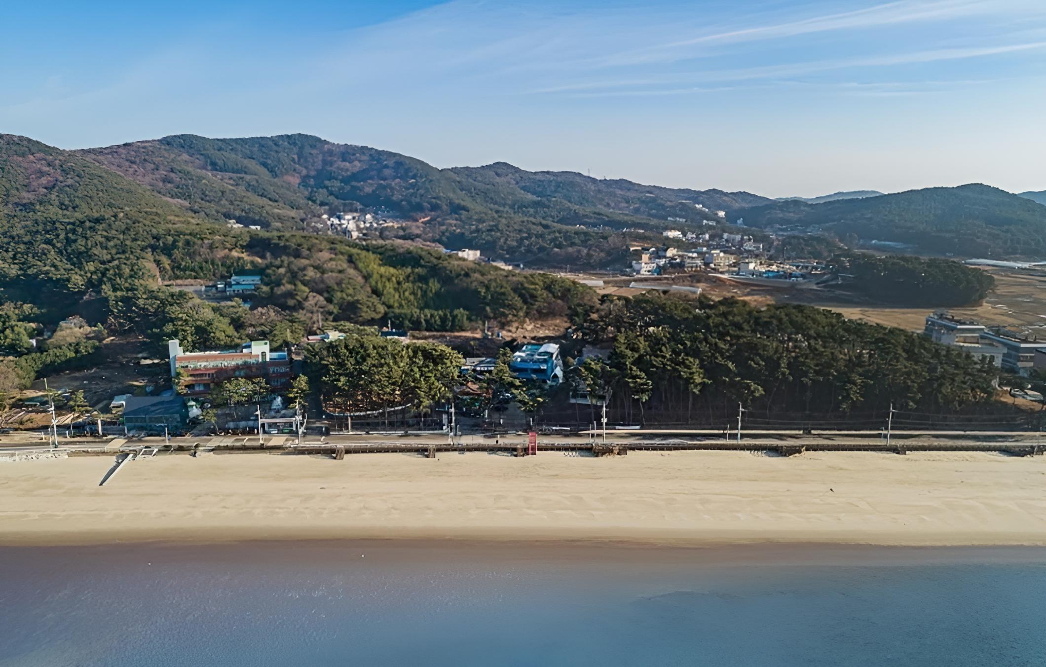 Daebudo I AM Pension view 2