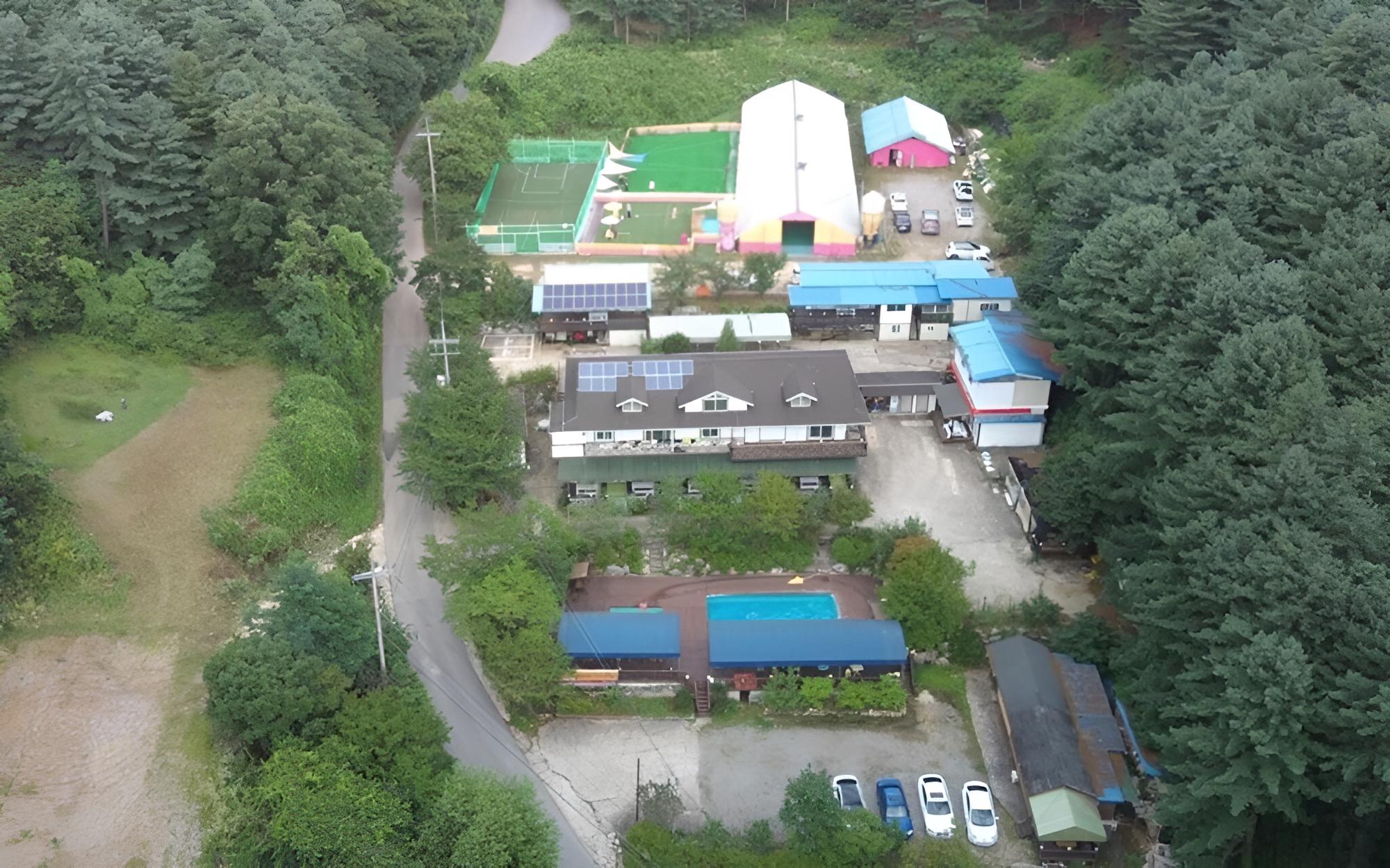 Photo 13