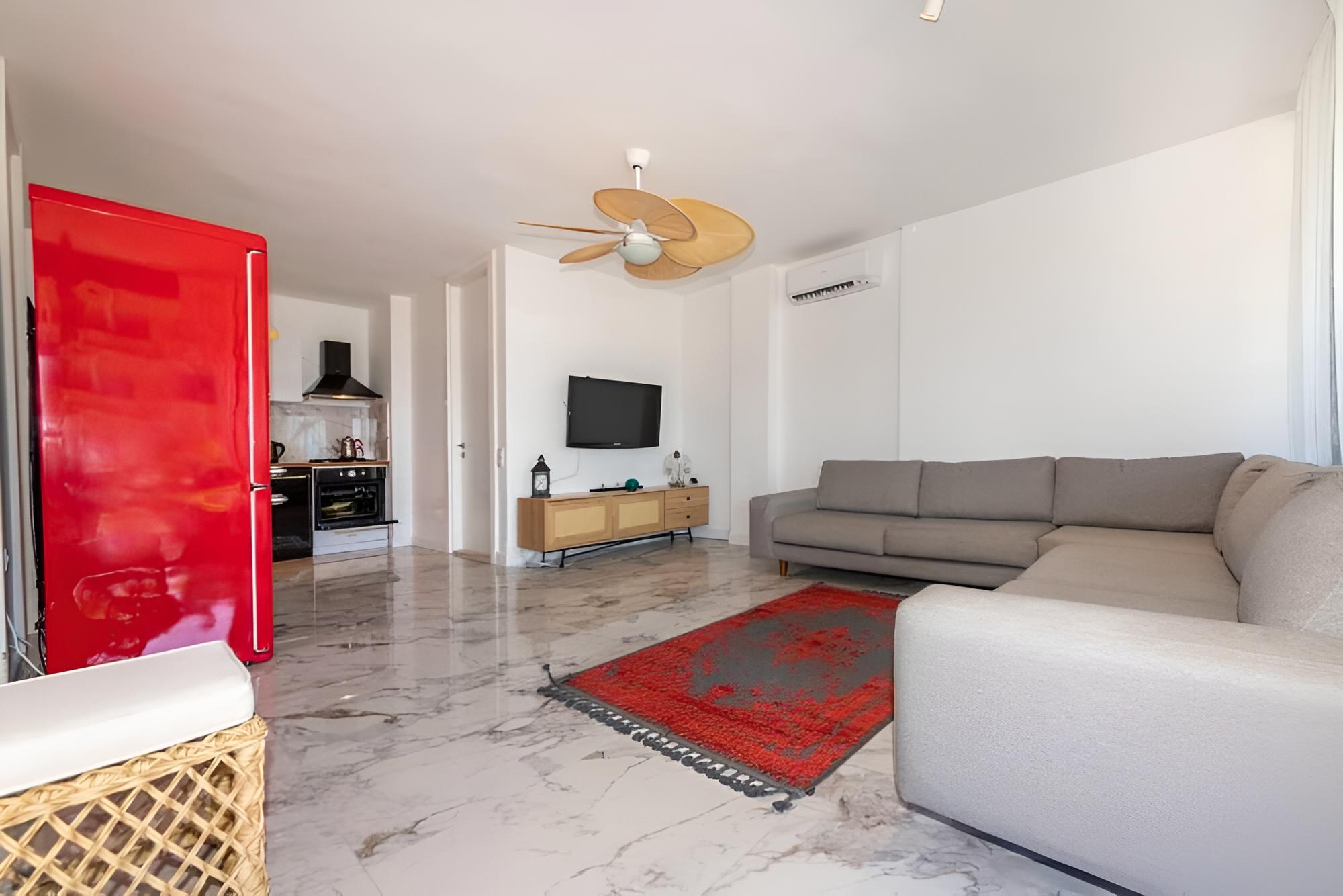Pleasant Home With Shared Pool in Bodrum