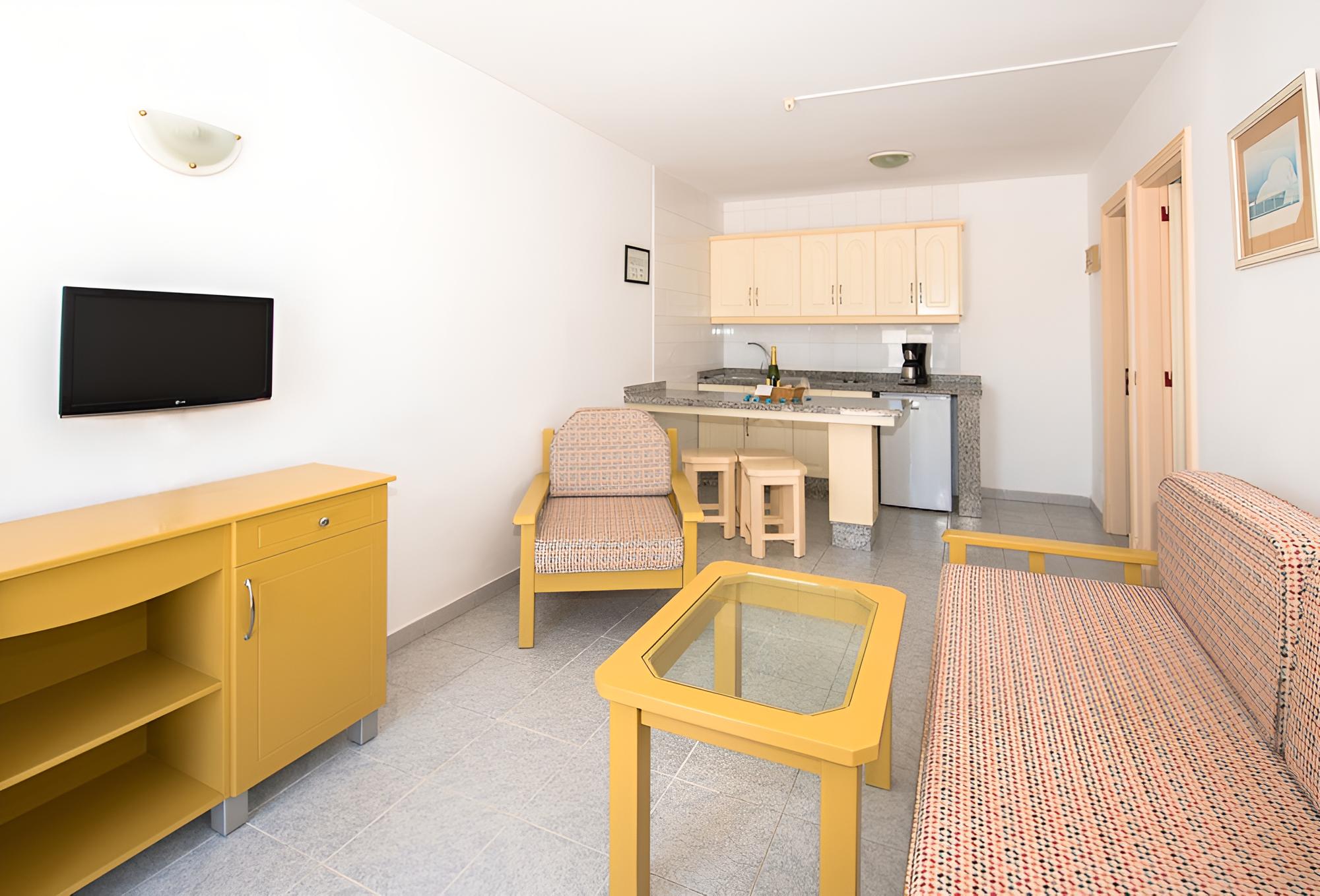Apartamentos Tara view 4