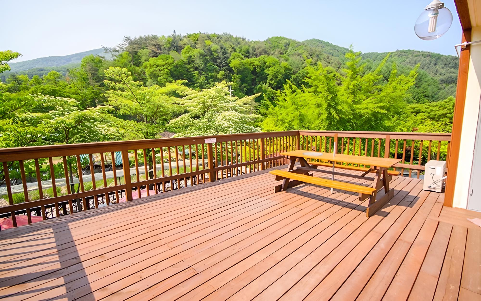 Gapyeong Sannaedeul Pension