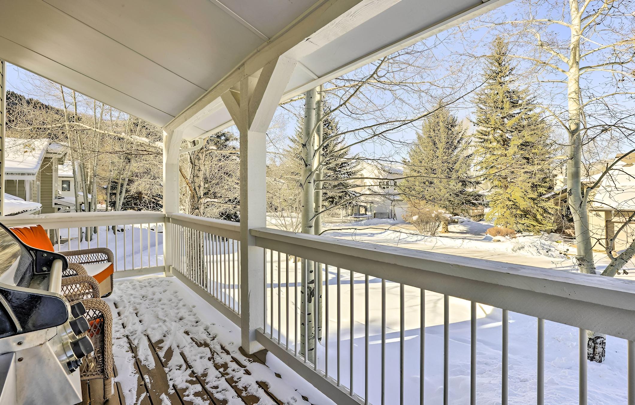 Cozy Avon Condo Between Beaver Creek & Vail!