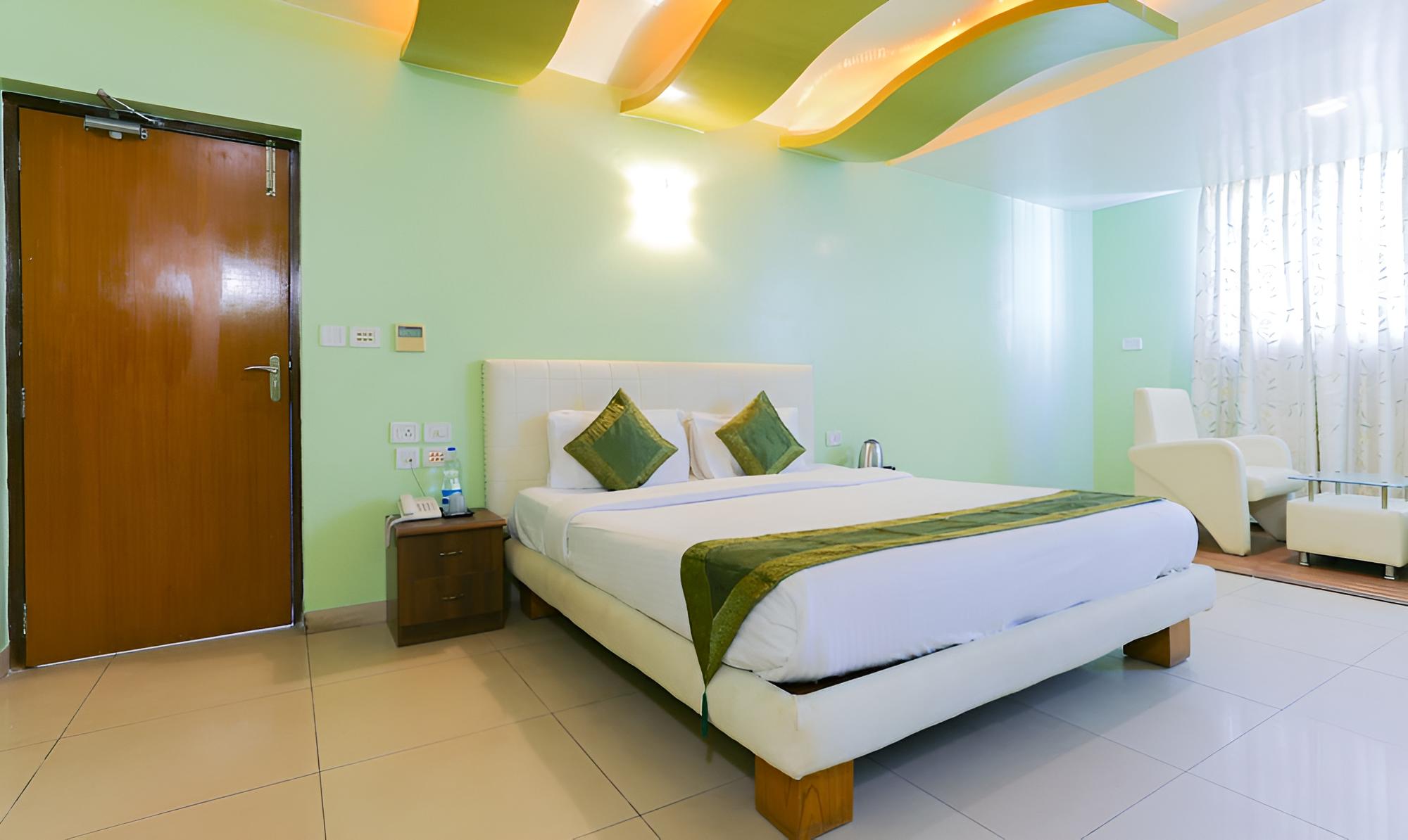 Treebo Trip Cynosure Suites