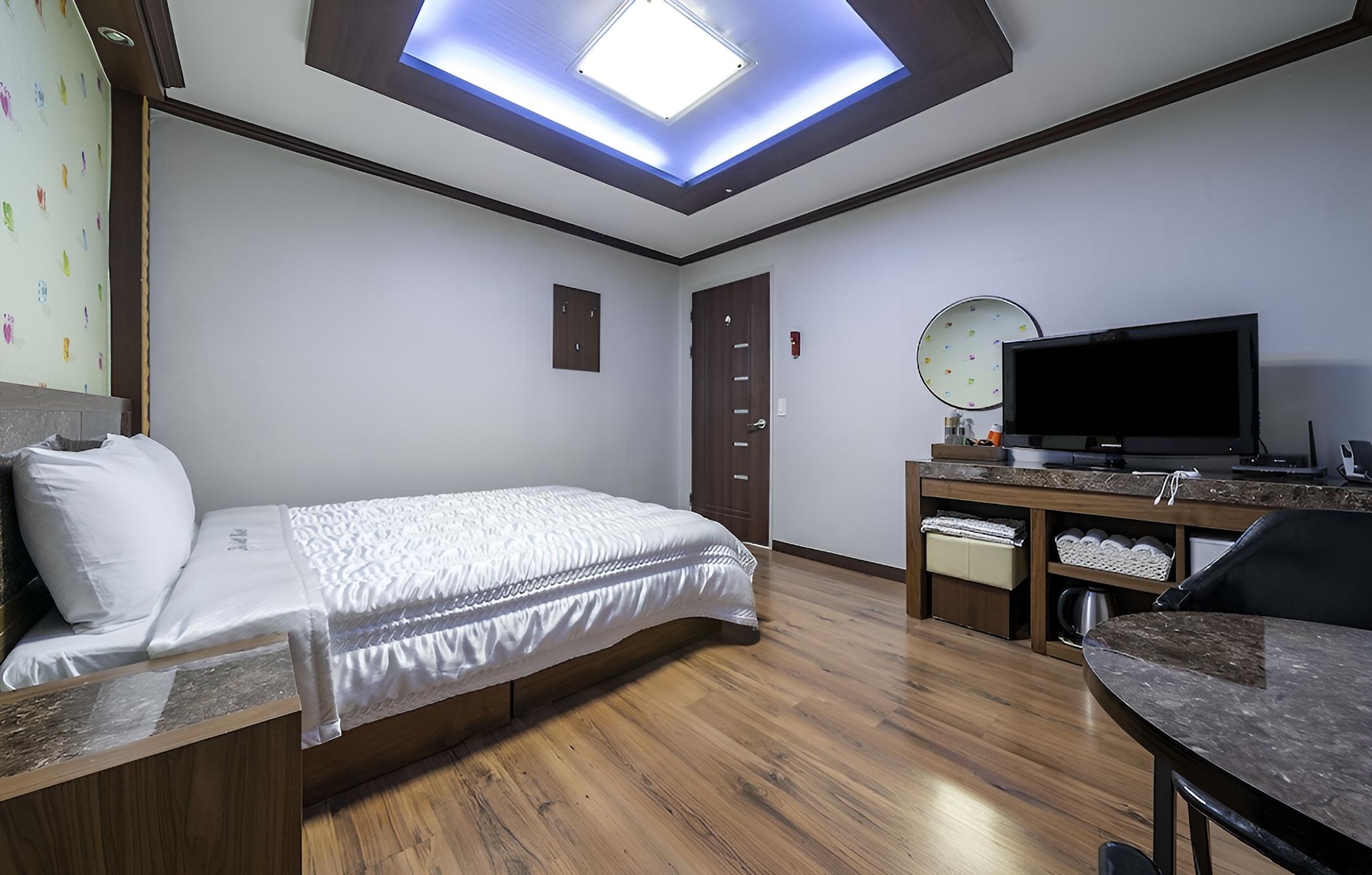 Chuncheon Big Hill Motel