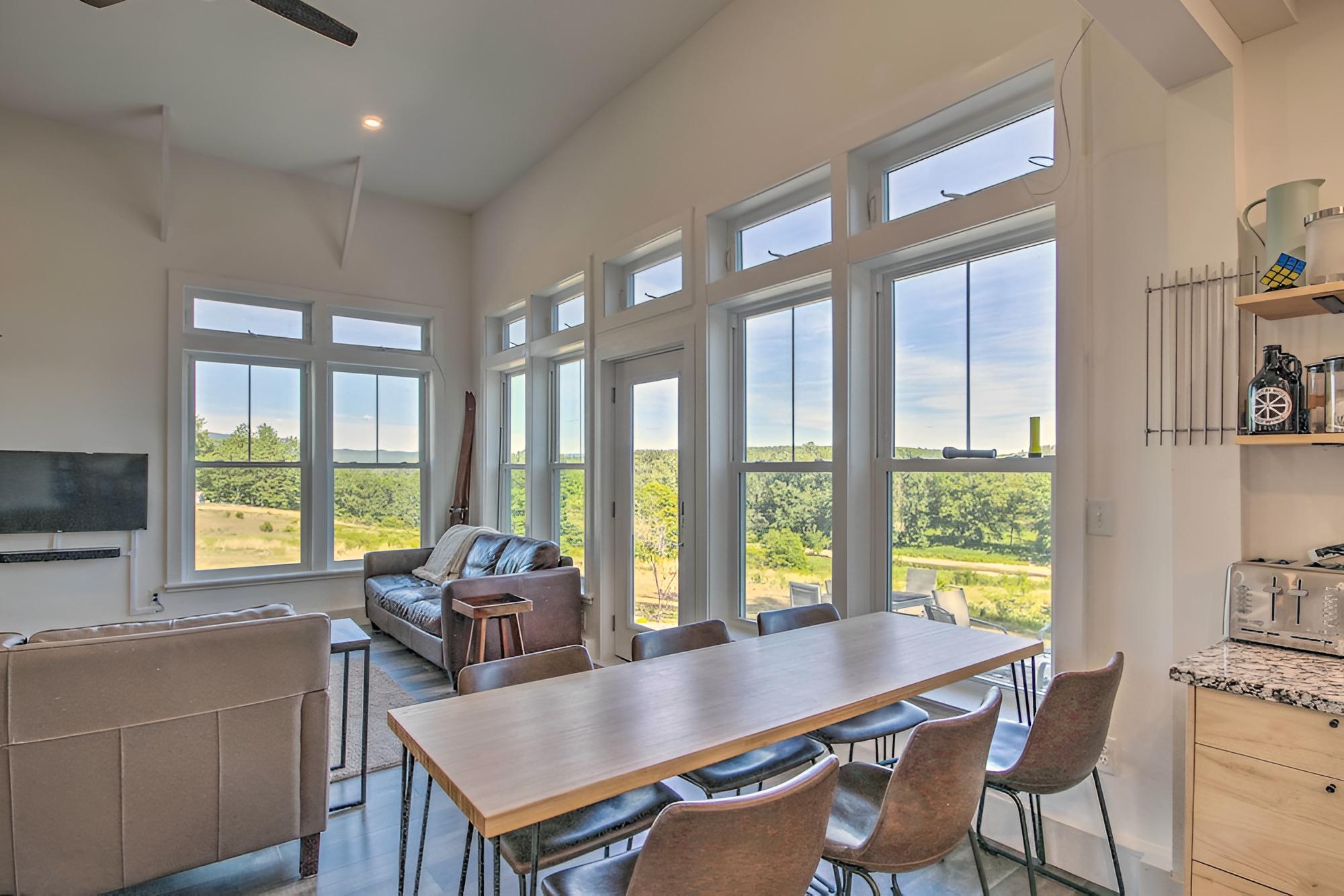 Cozy Bethel Escape w/ Views < 10 Mi to Ski!