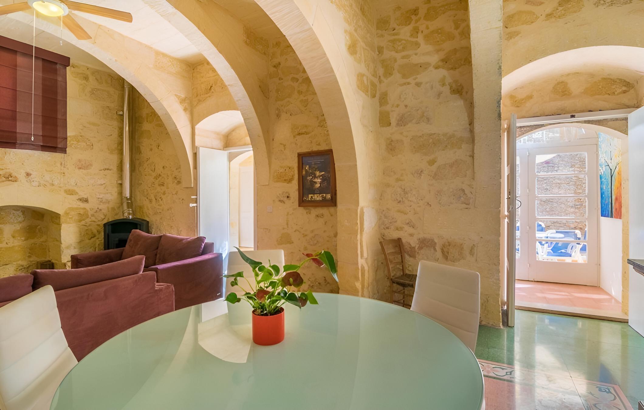 Kikka - Xaghra Holiday Home