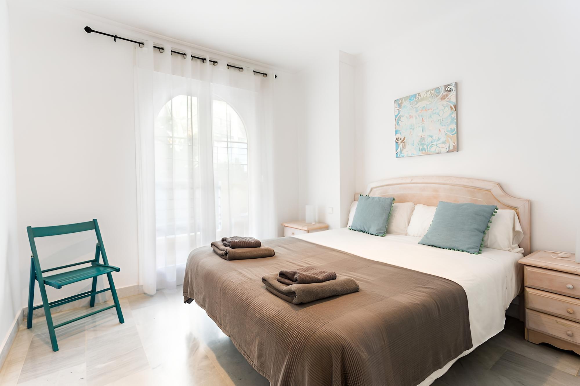 Apartamentos Señorío de Aloha view 2