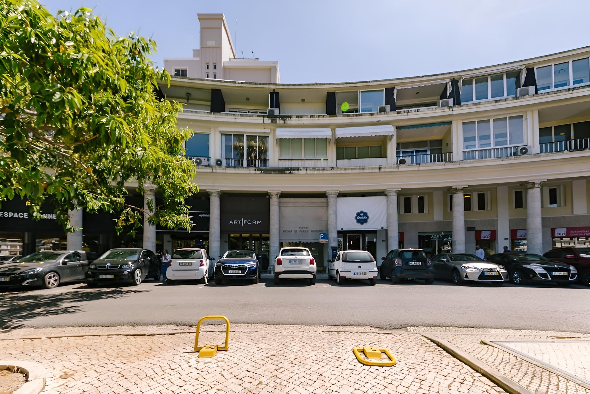 Estoril Beachfront - Balcony Studio 18