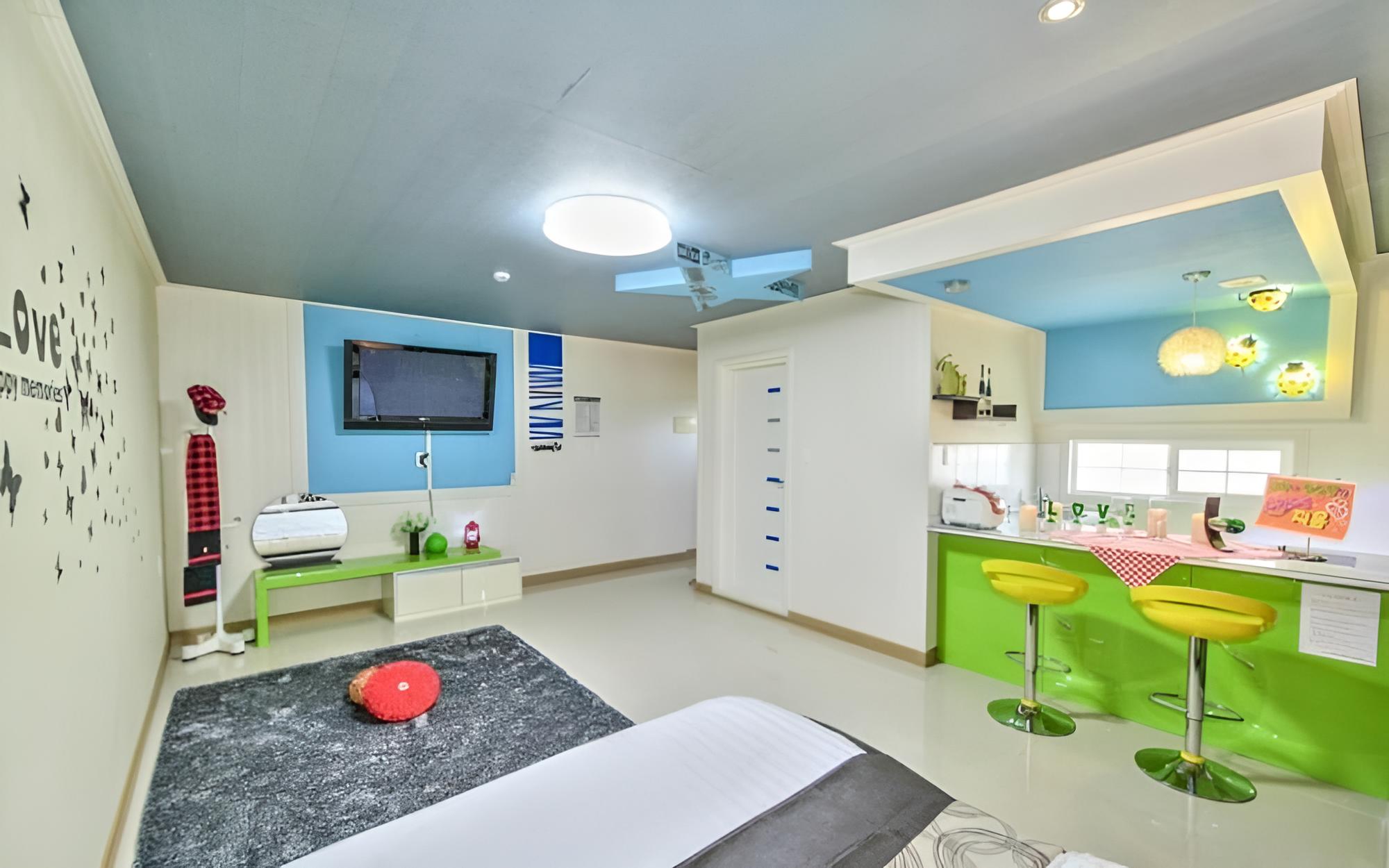 Gangneung Gyeongpo Holiday Pension view 5