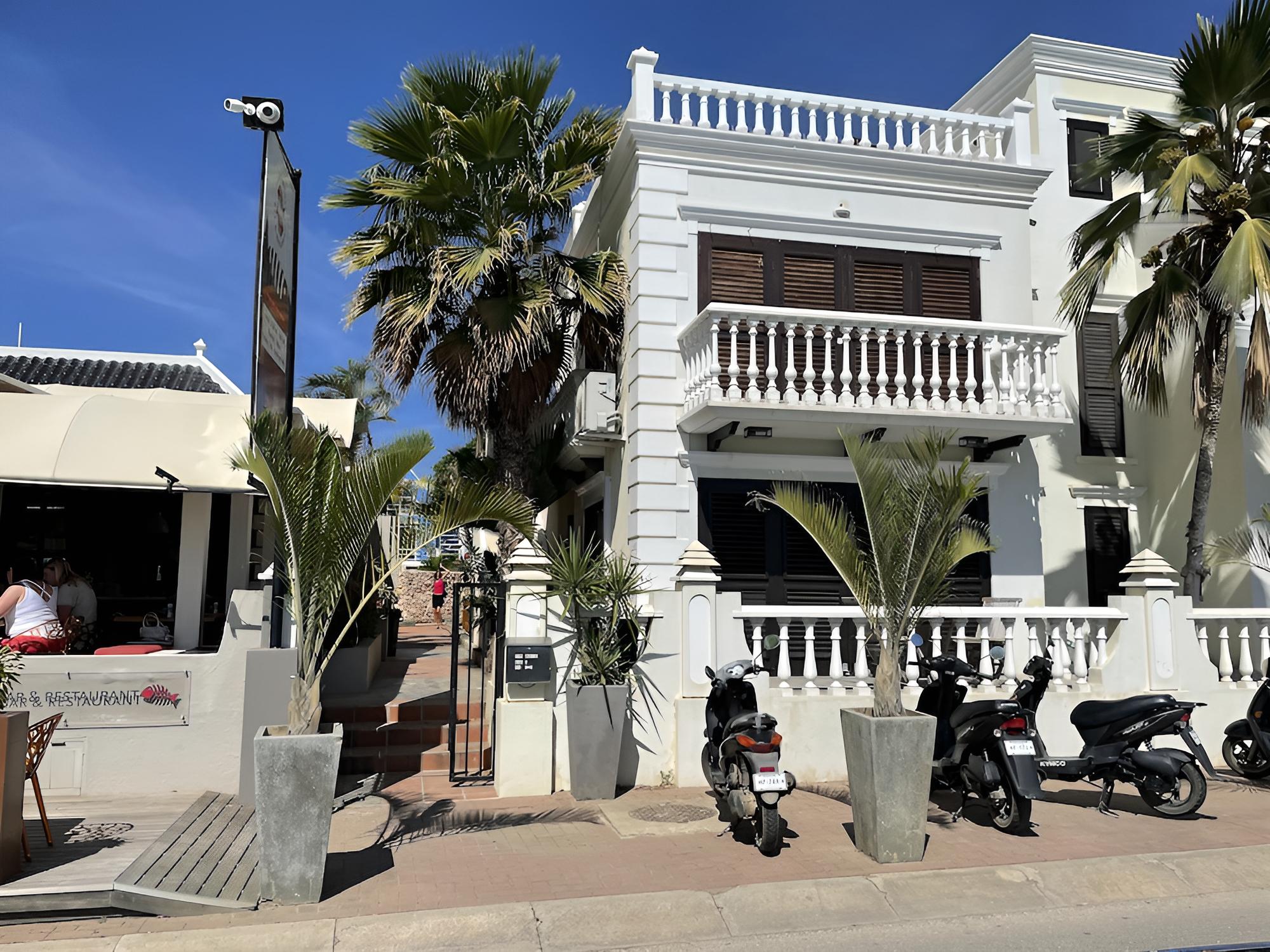 Club Nautico 6 with sea view