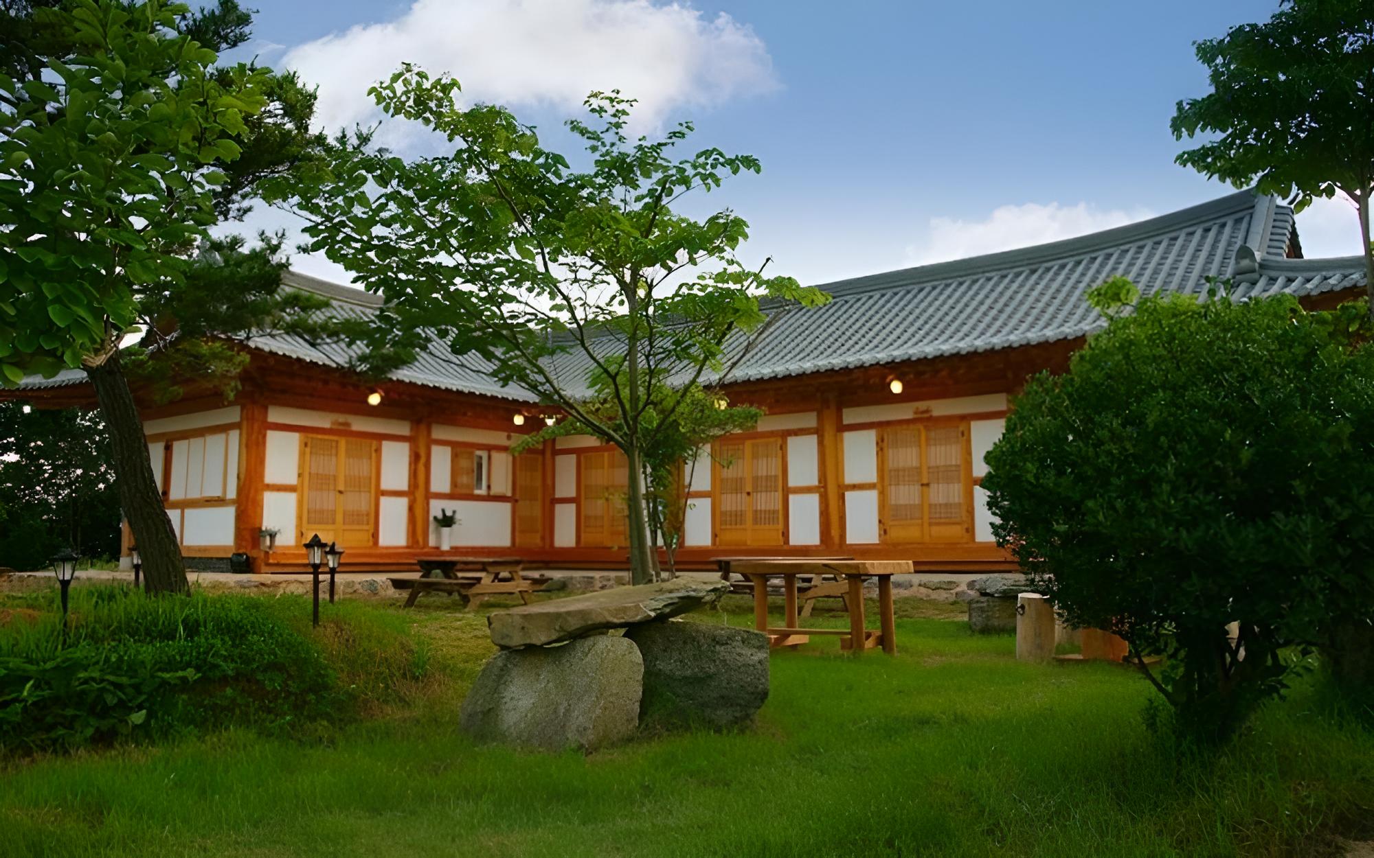 Buan Nabiui Kkum Pension view 3
