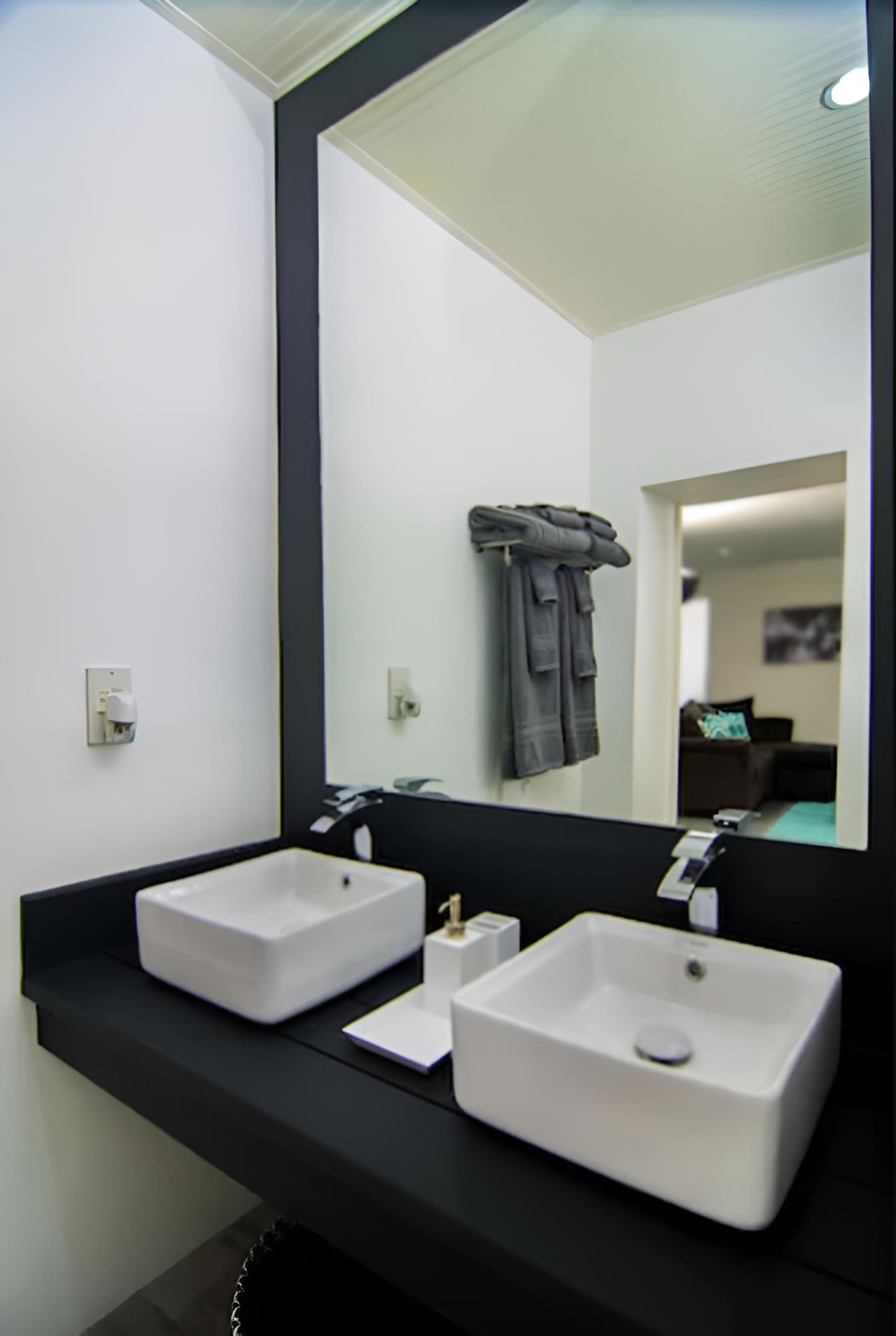 Beaumont Suites