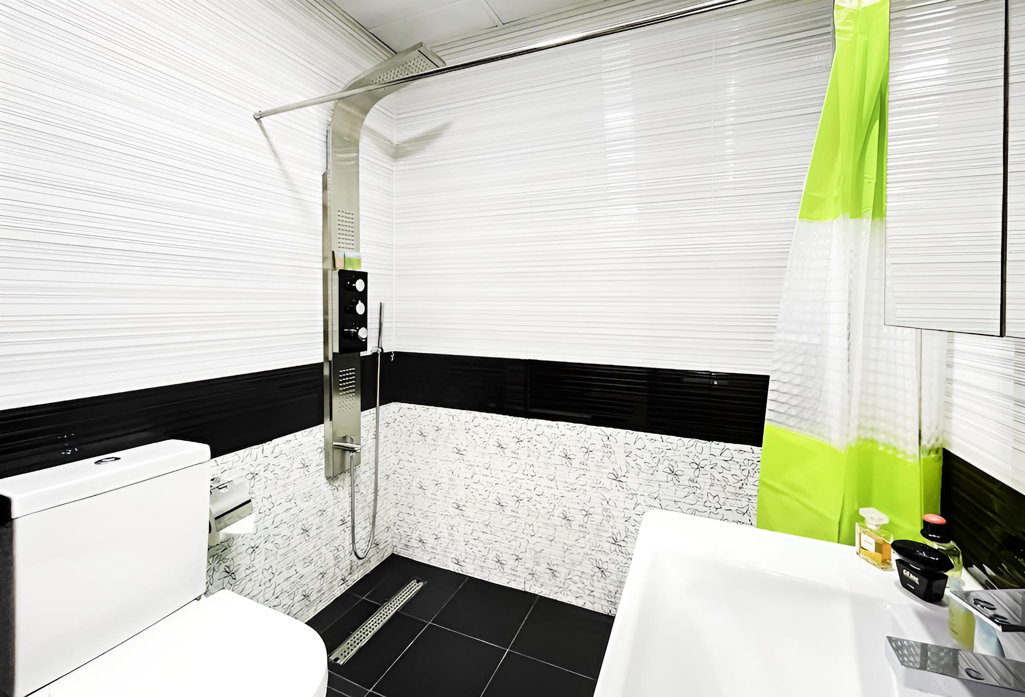 ST-Glamz-812 by bnbme homes