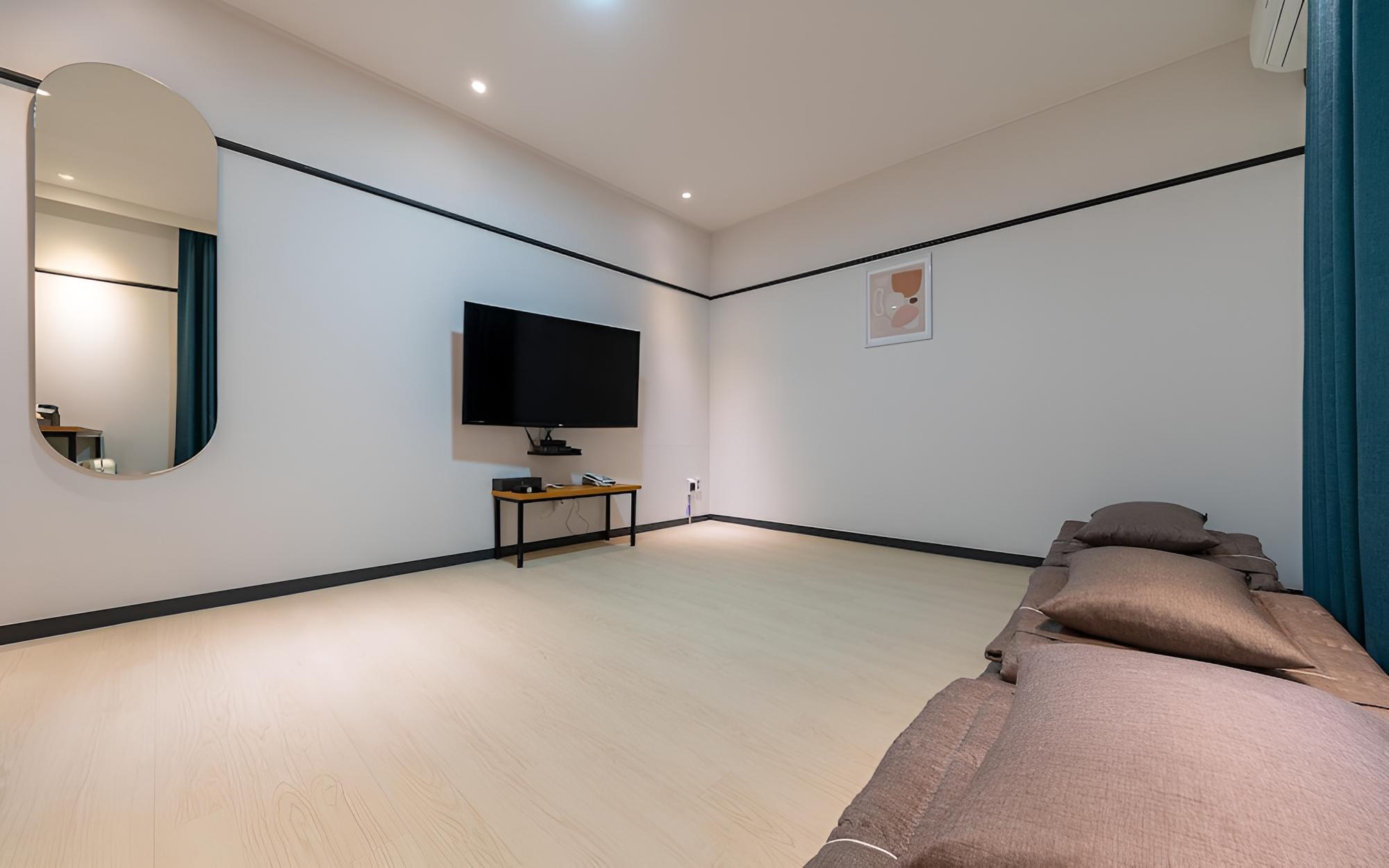 Tongyeong Hound Hotel Tongyeong Hangnam