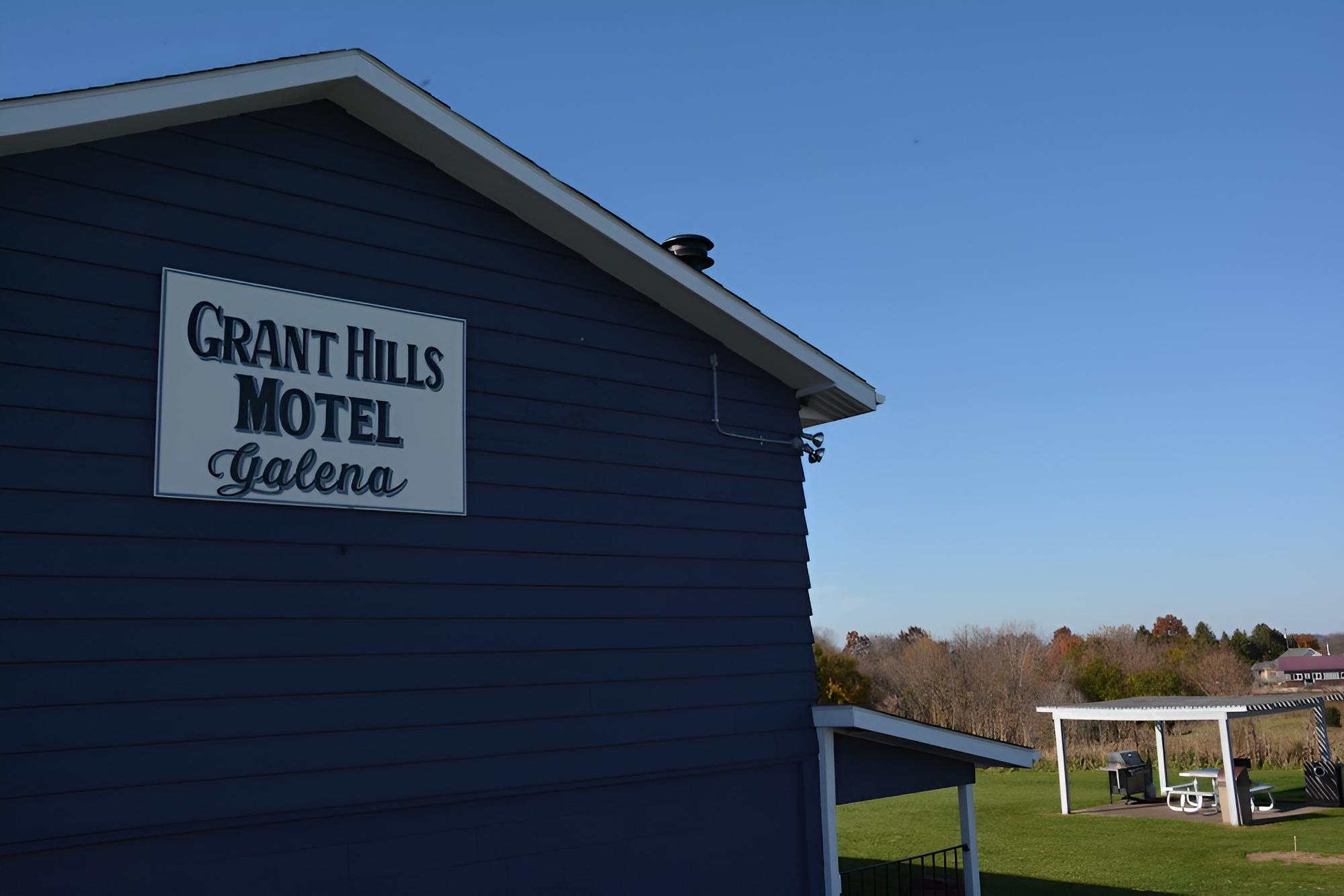 Galena Vacations - Grant Hills Motel - Property Image 14