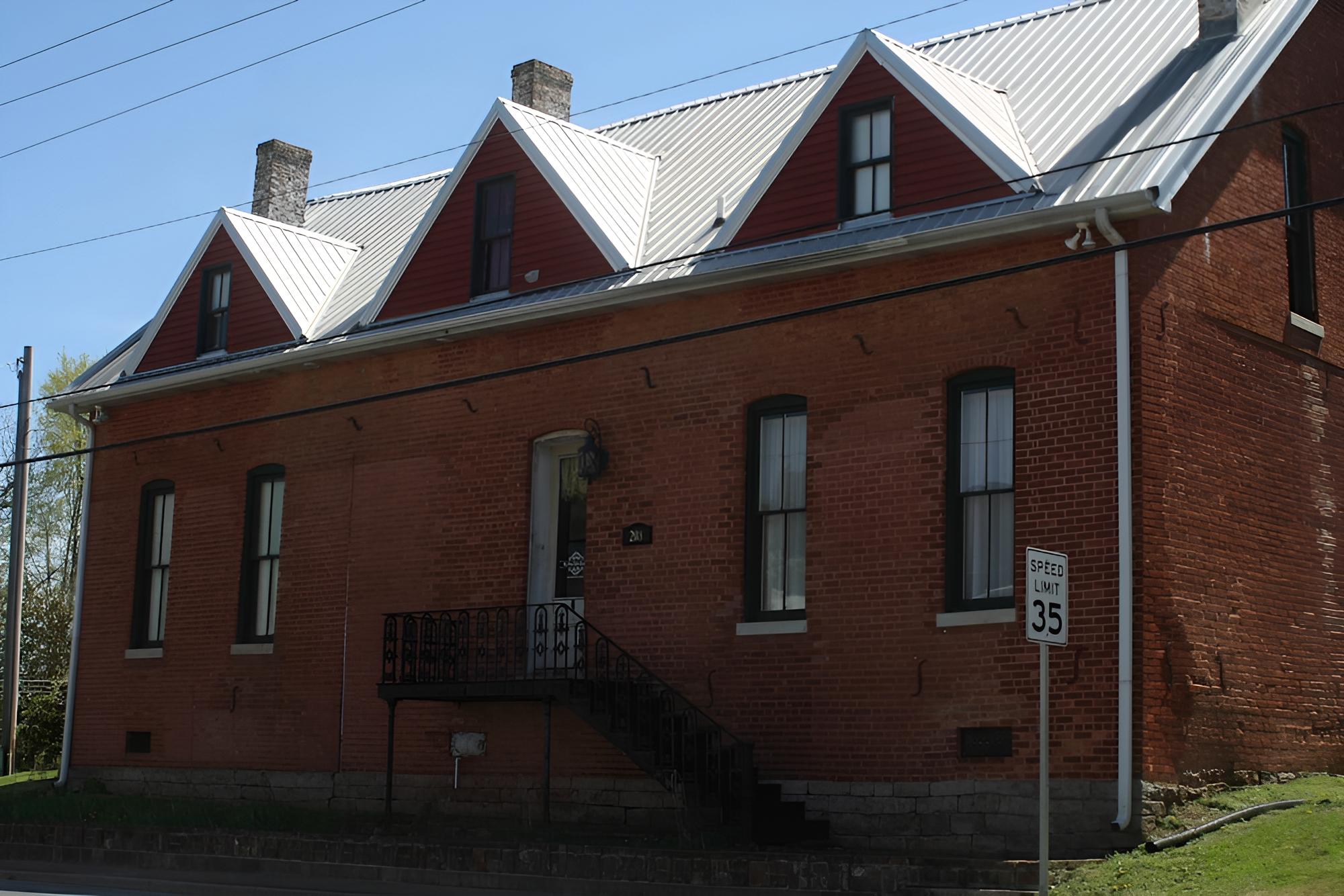 Photo 19