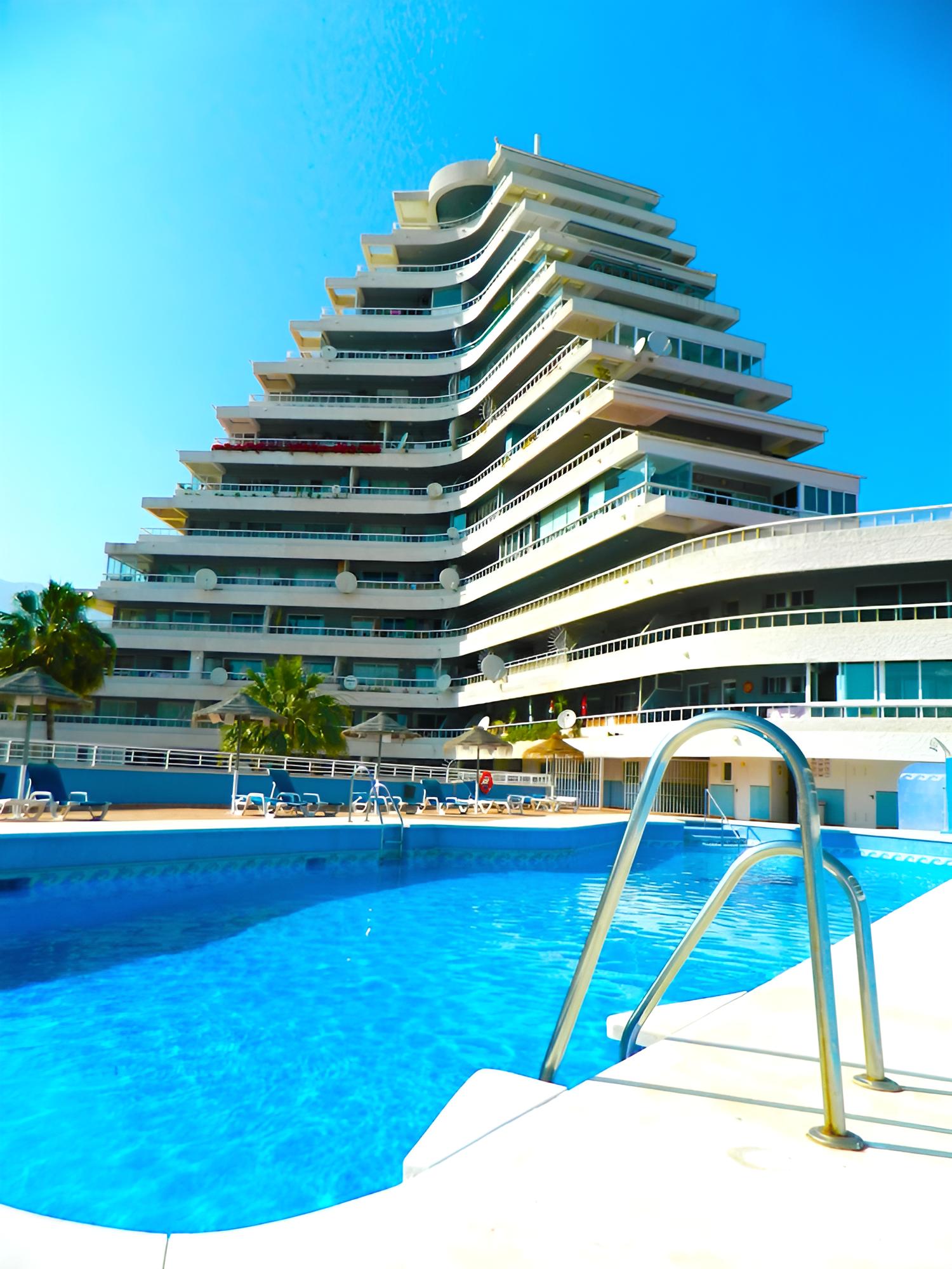 Sky Sea Holidays PUERTO MARINA I
