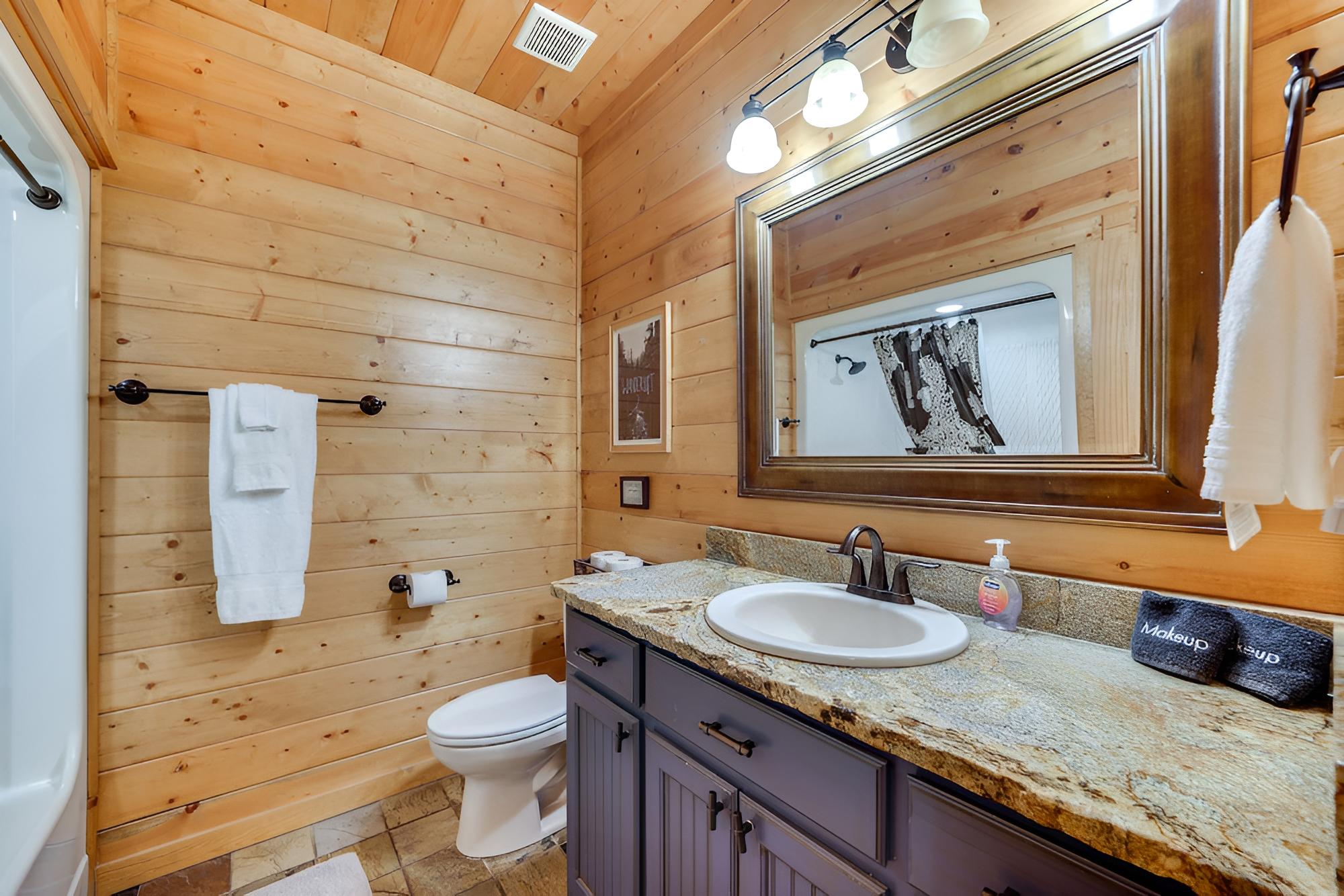 Family-friendly Broken Bow Cabin w/ Game Room!