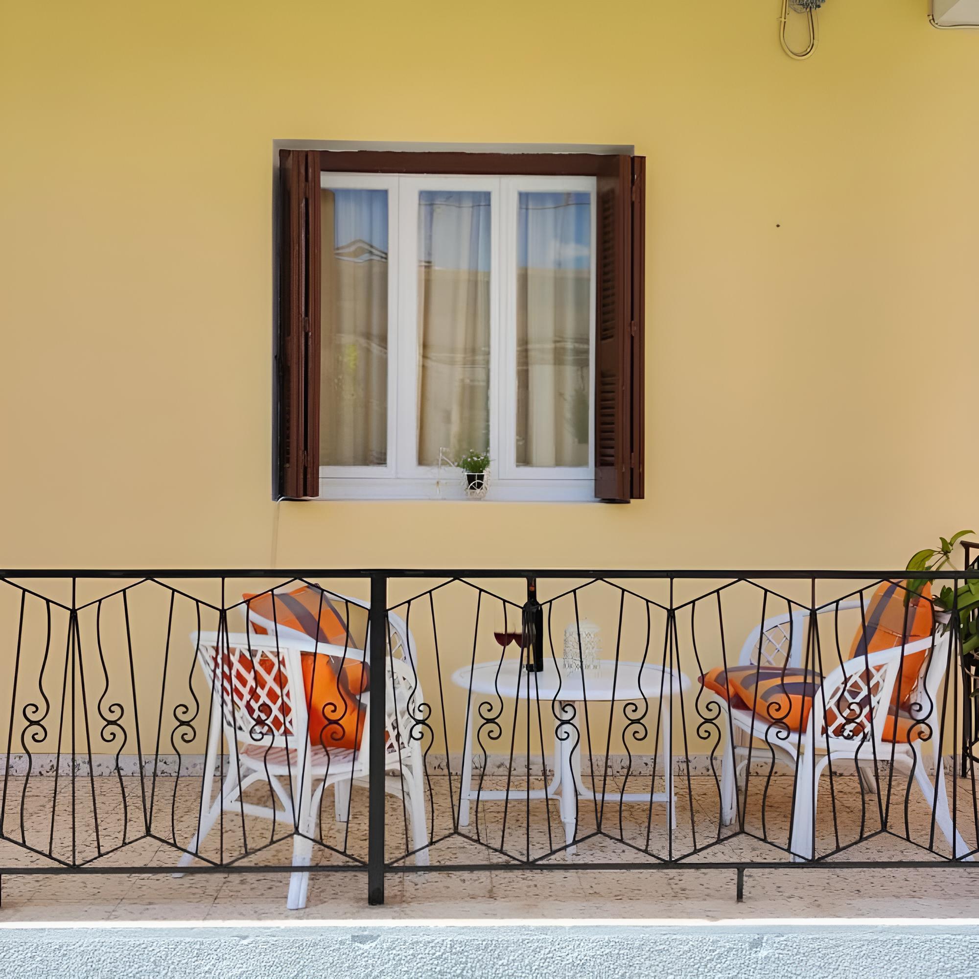 Nefeli s Private House Near Airport