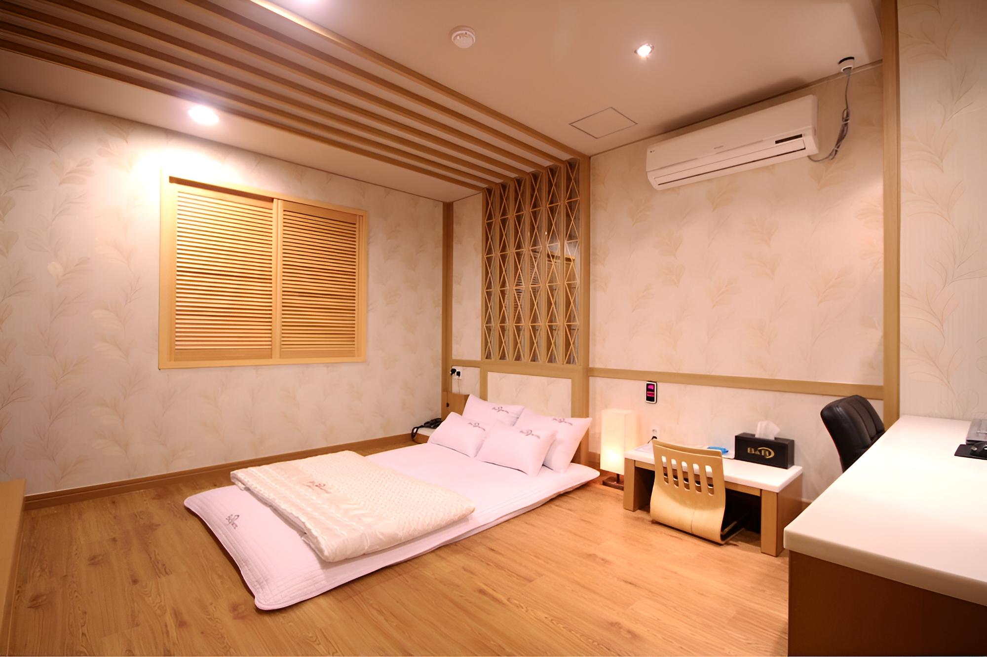 Gyeongju No 25 Bulguksa Branch