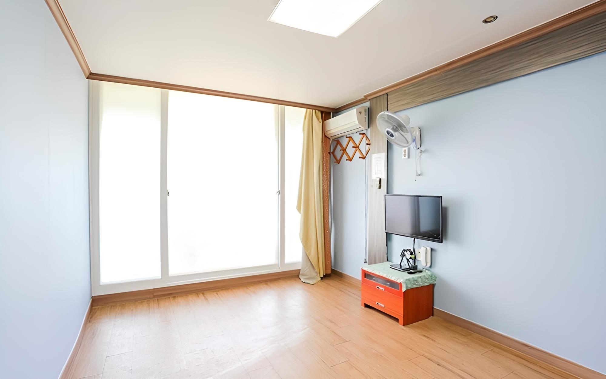 Taean Baegakgwan Pension view 4