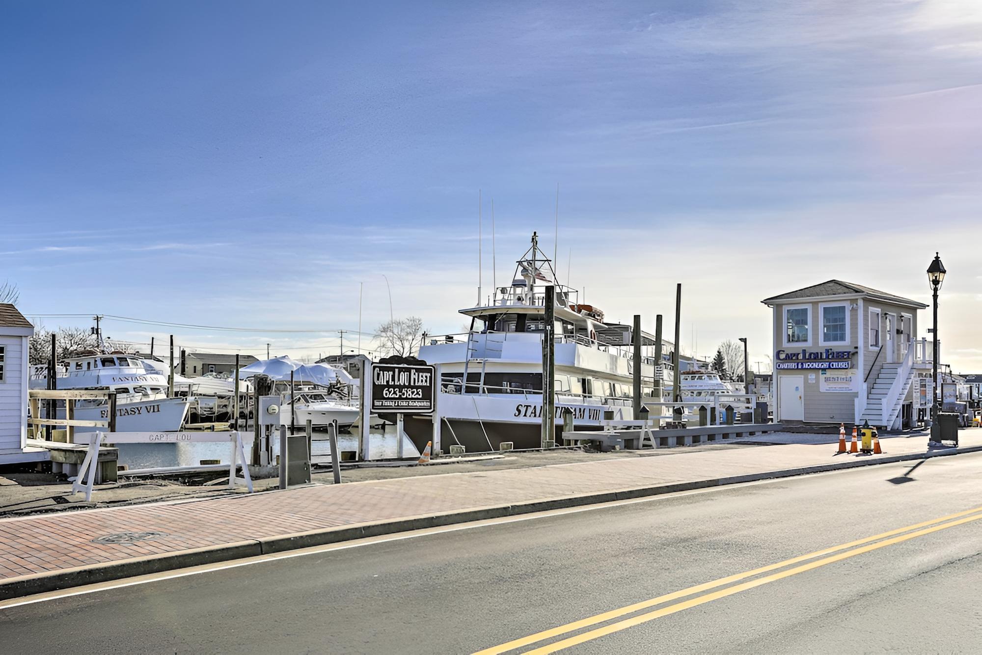 Freeport Guesthouse - Walk to Nautical Mile!