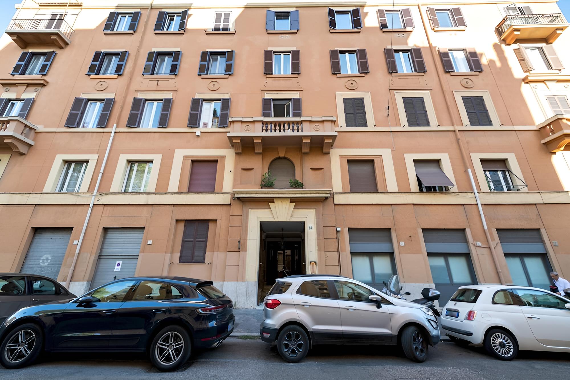 Via Cardinale de Luca