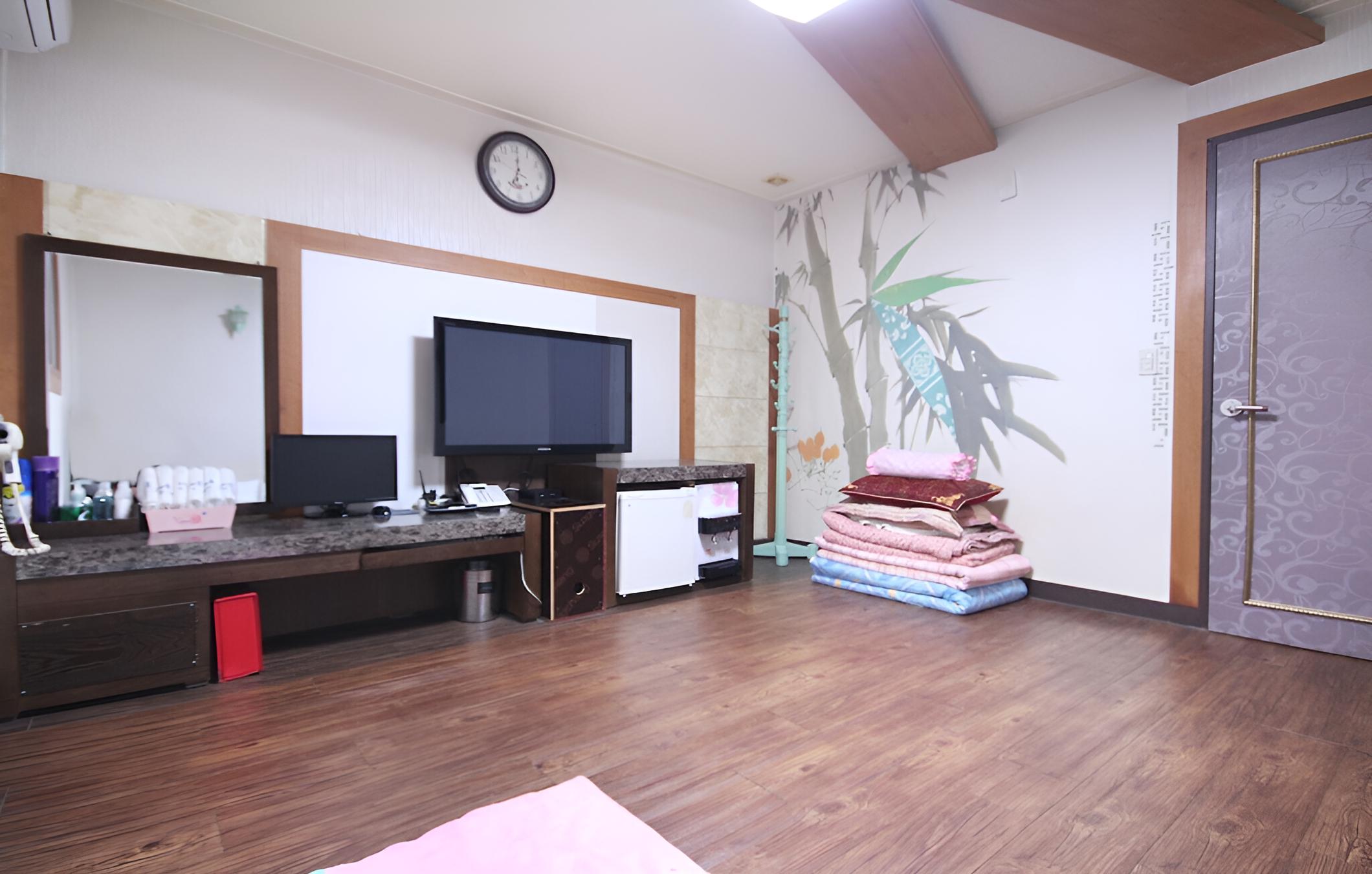 Andong Venus view 4