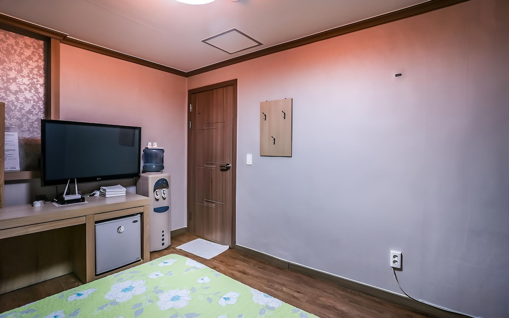Gangneung Baegun — photo 10