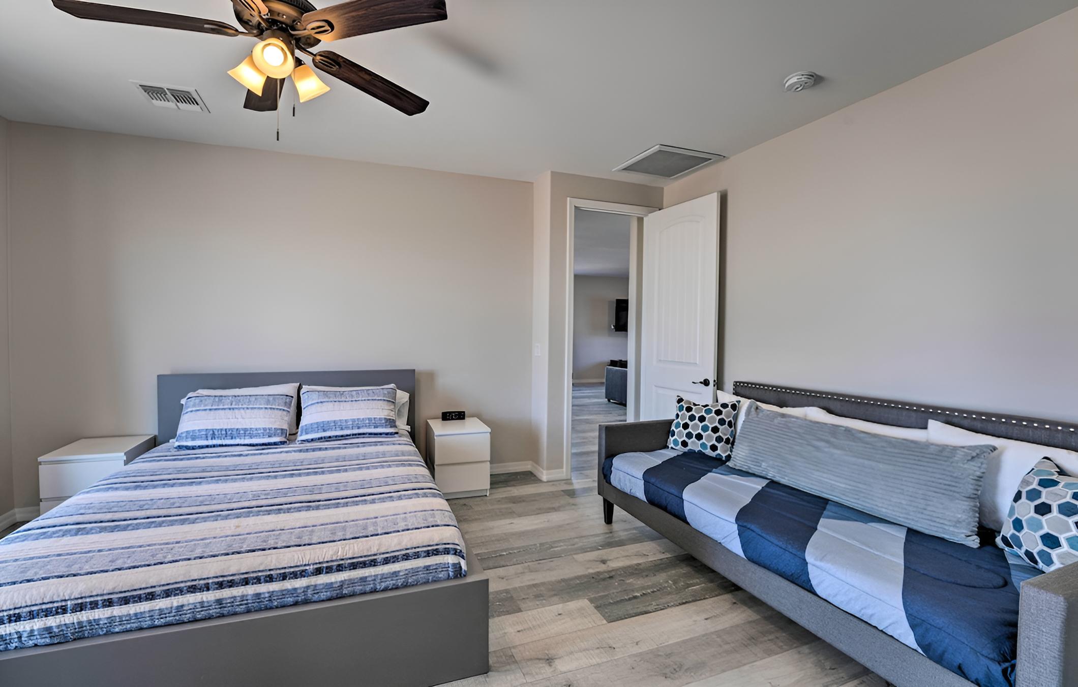 Cozy Bullhead City Home w/ Grill, 3 Mi to CO River