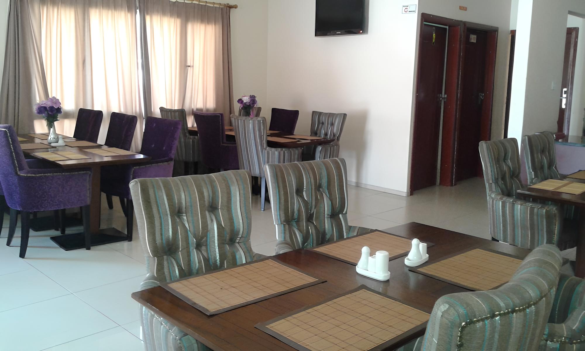 Okavango Roadside Guesthouse