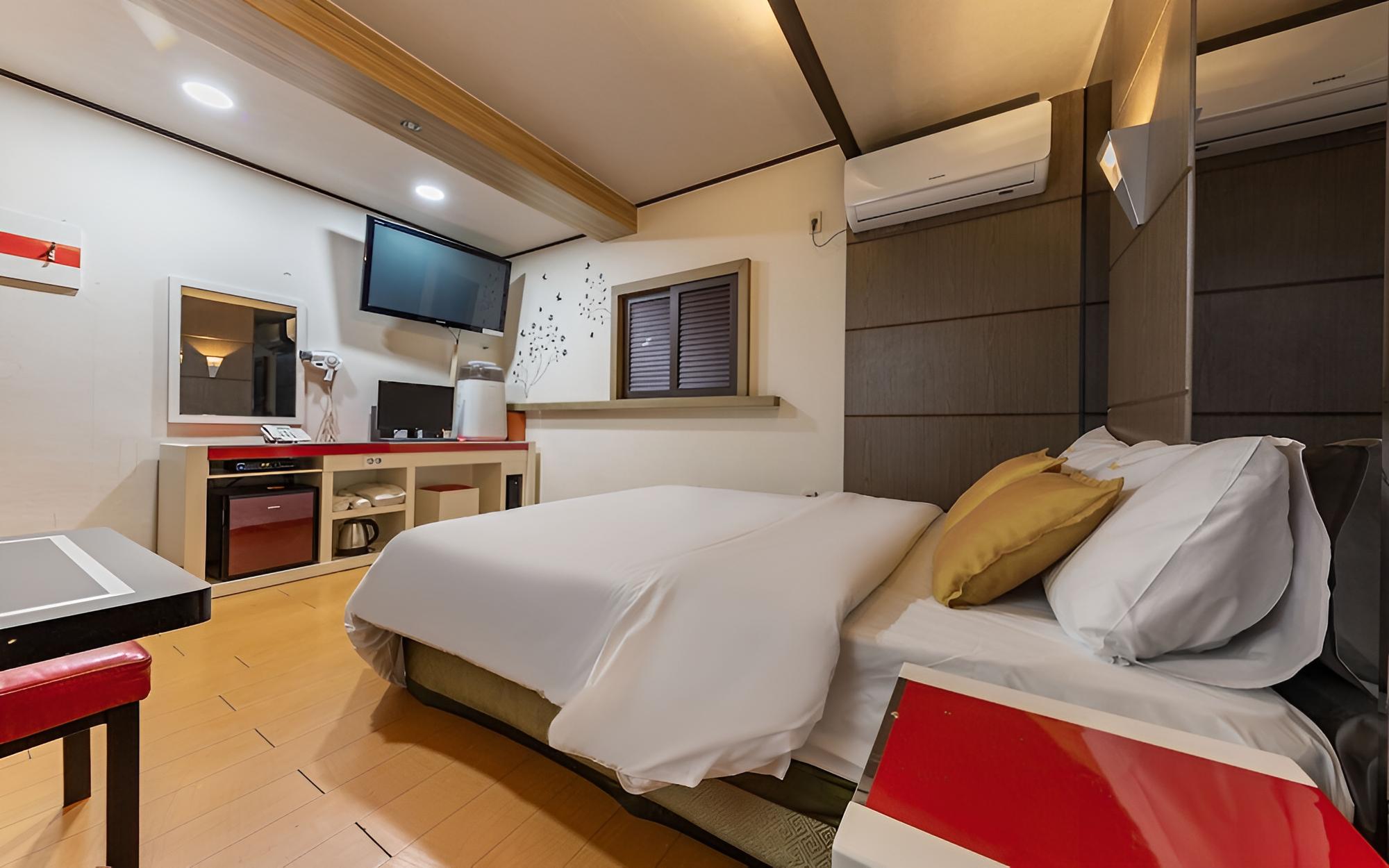 Jecheon Queen Motel