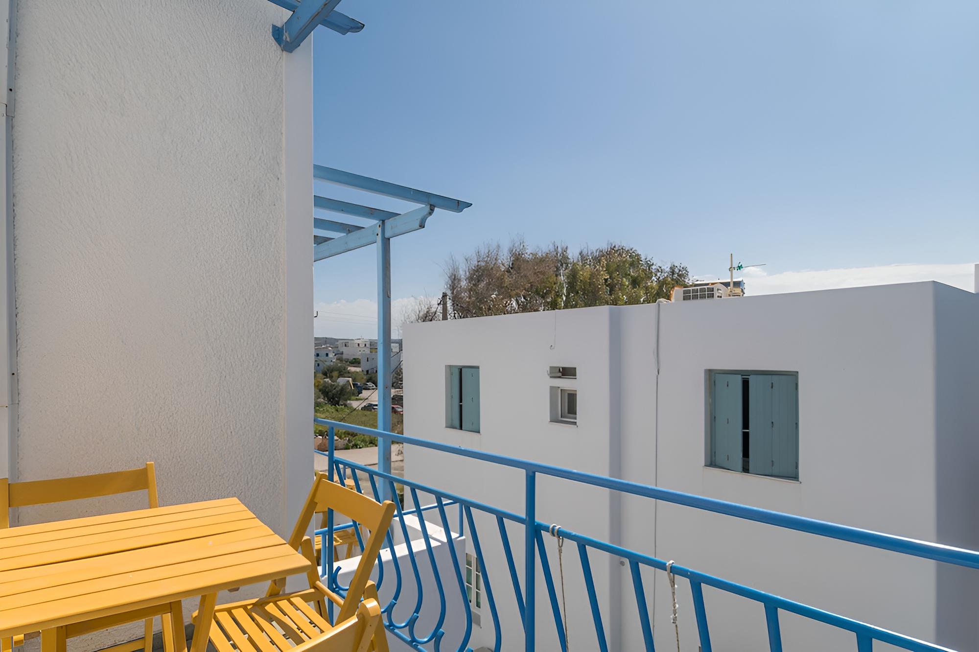 Tilemachos Rooms & Studios