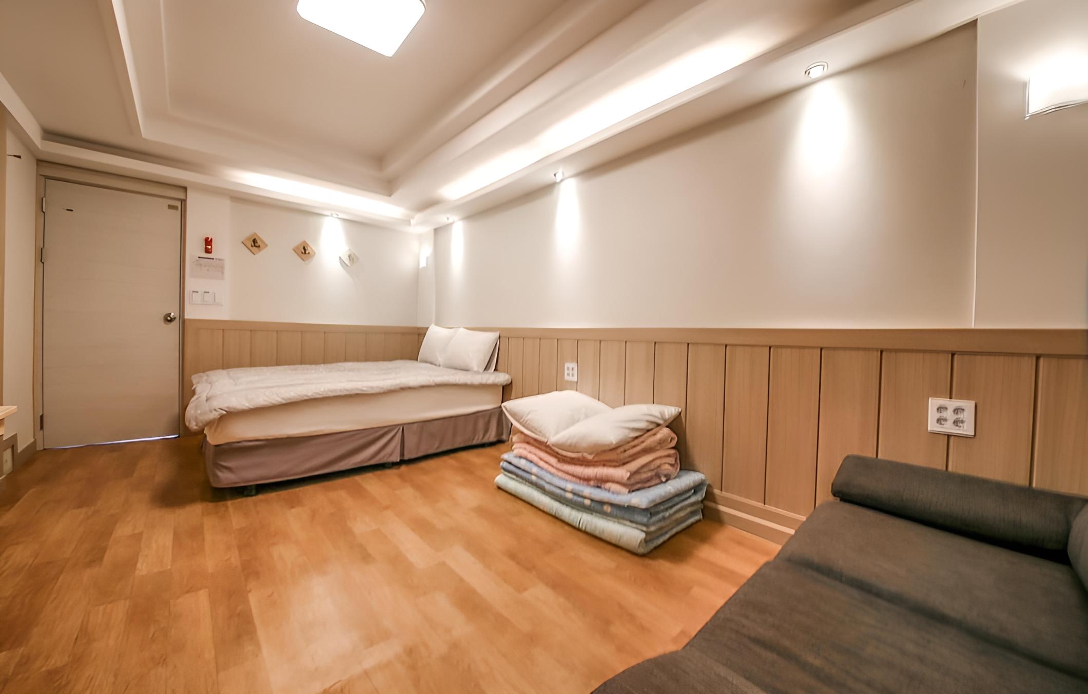 Donghae Buyeong Motel