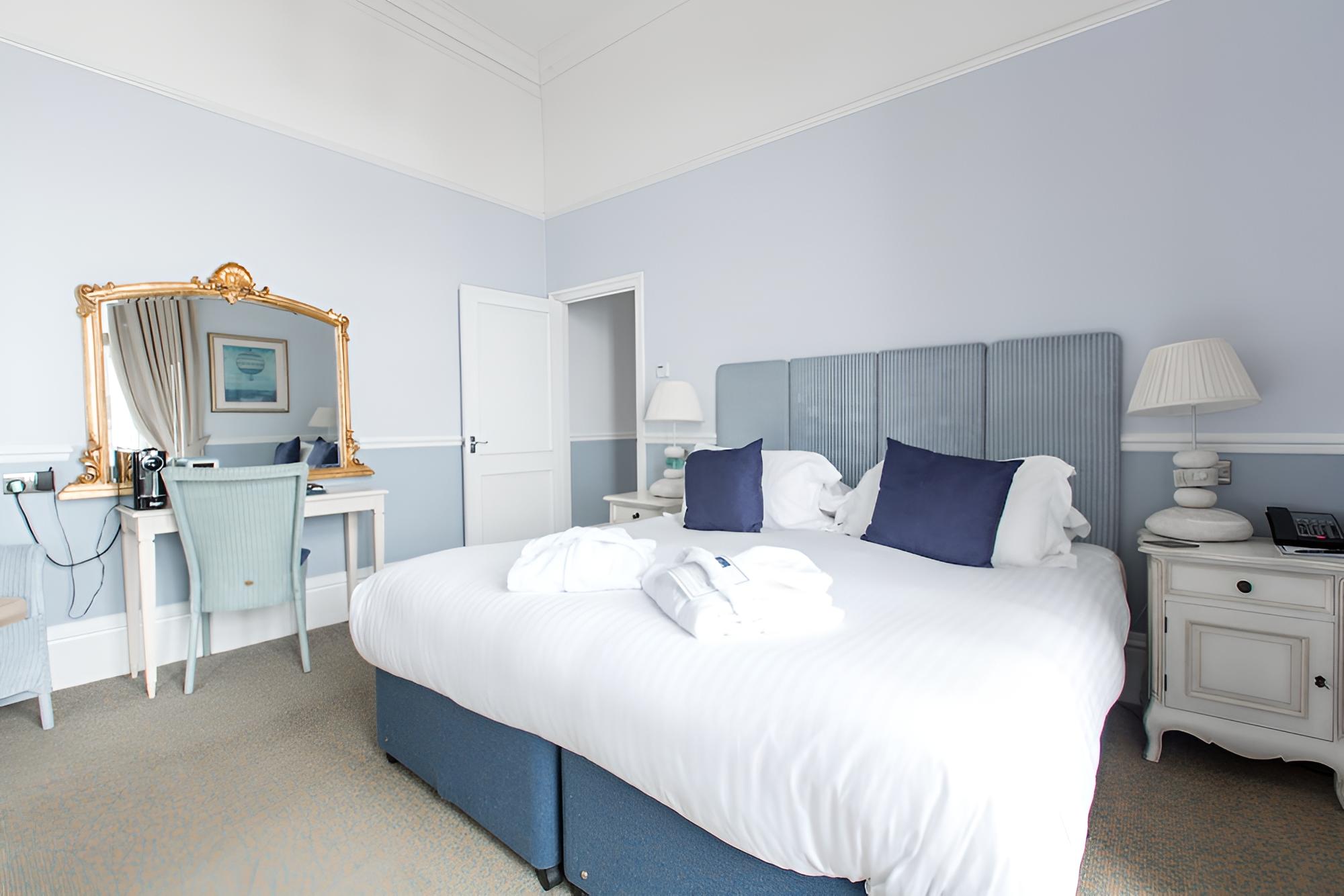 The Headland Hotel and Spa 7