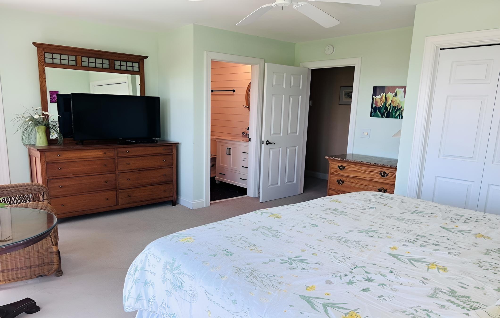Lazy Days - 6 Br Home