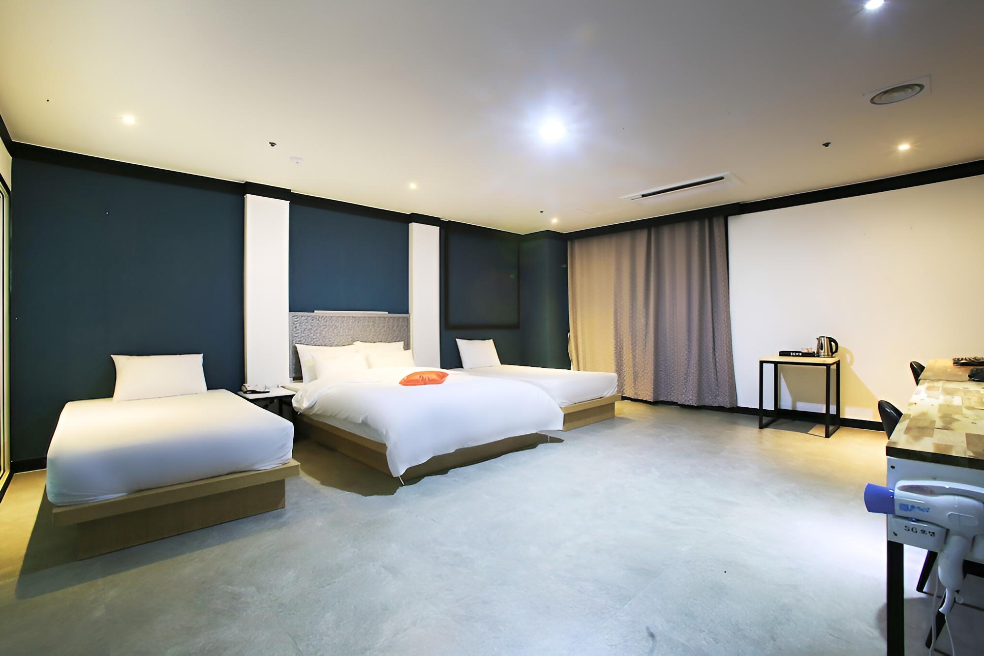 Suwon Yeongtong SG Hotel