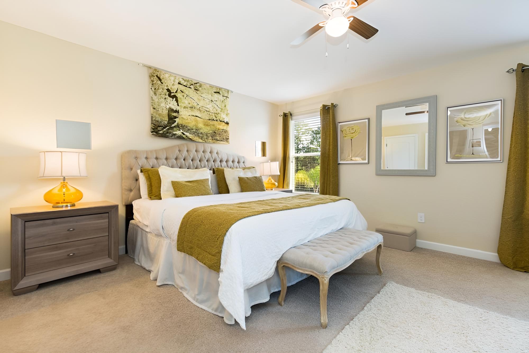 Paradise Palms 8956