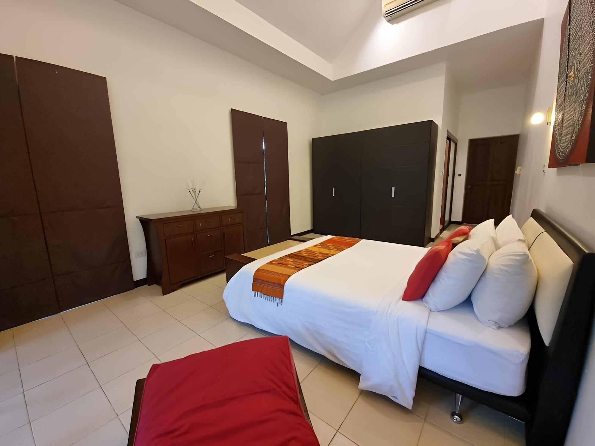 Baan Zoe