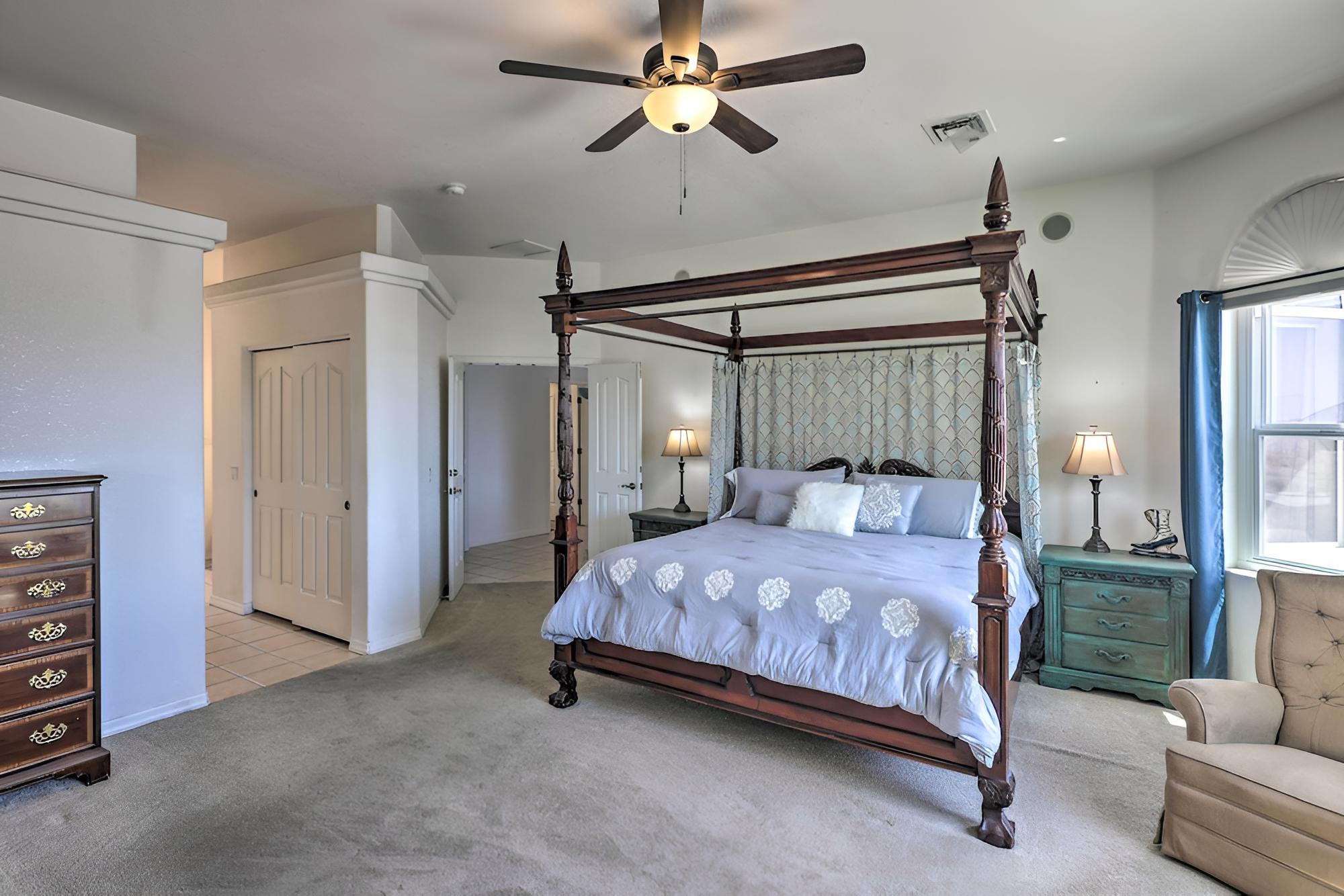 Lake Havasu City Abode w/ Pool + Mtn Views!