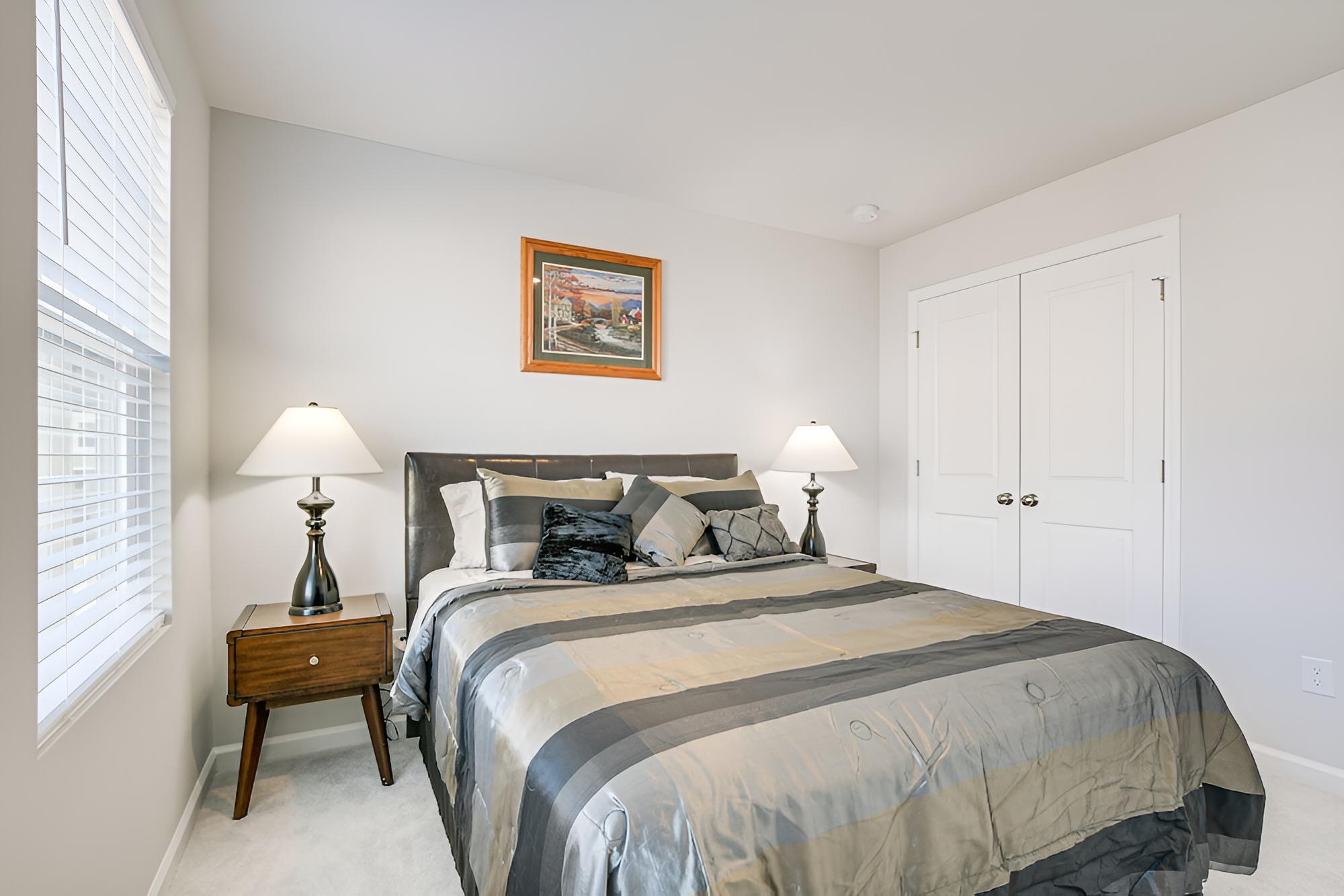Clayton Townhome ~ 13 Mi to Downtown Raleigh!