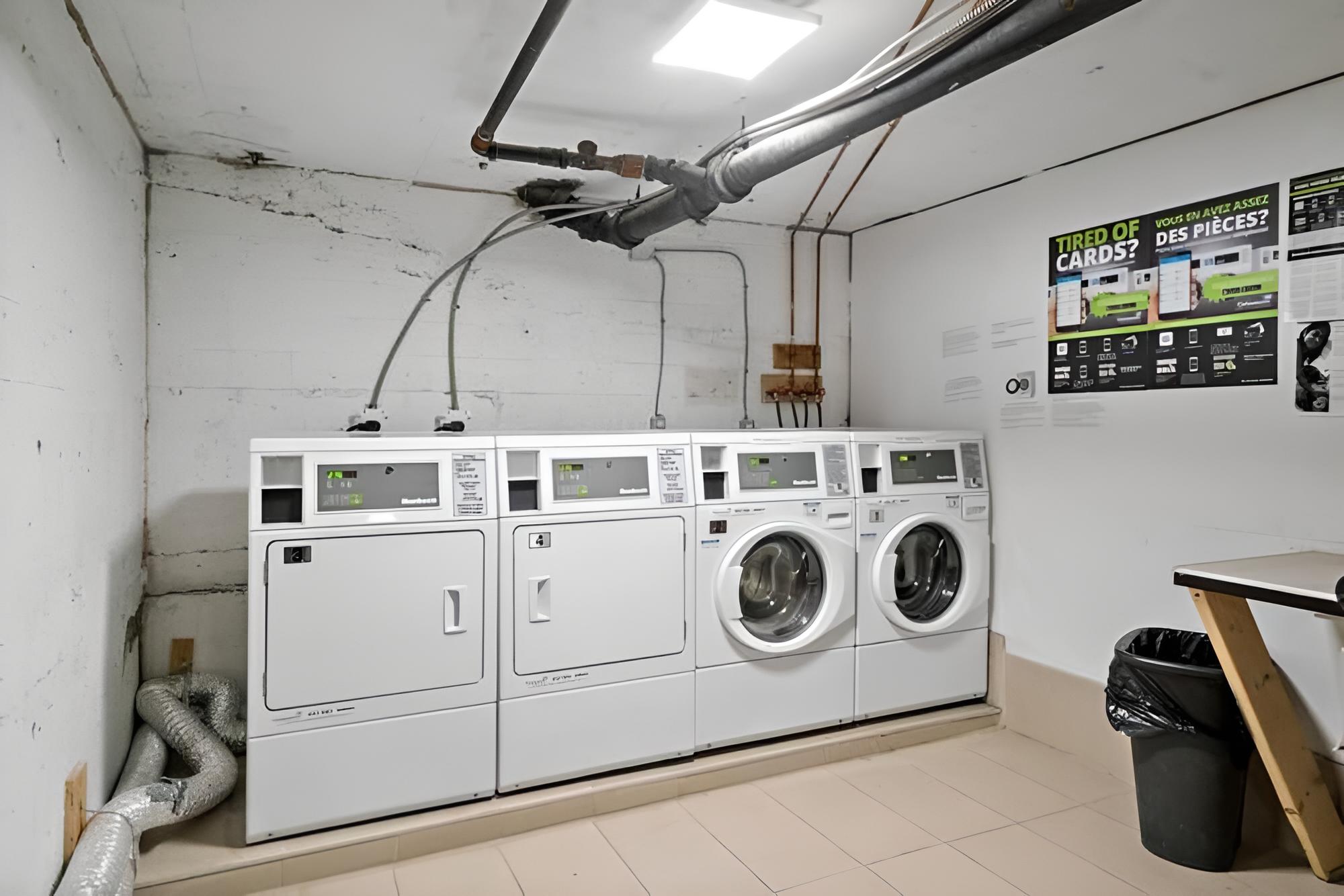 Newly Renovate Studio-2 Blocks From Place des Arts - Image 5