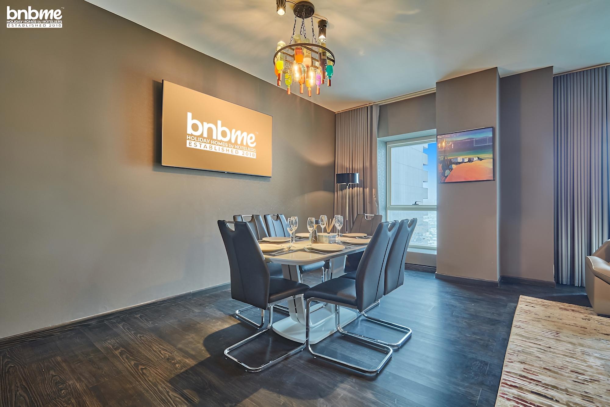 3B Lakepoint Tower 3701 by bnbme homes