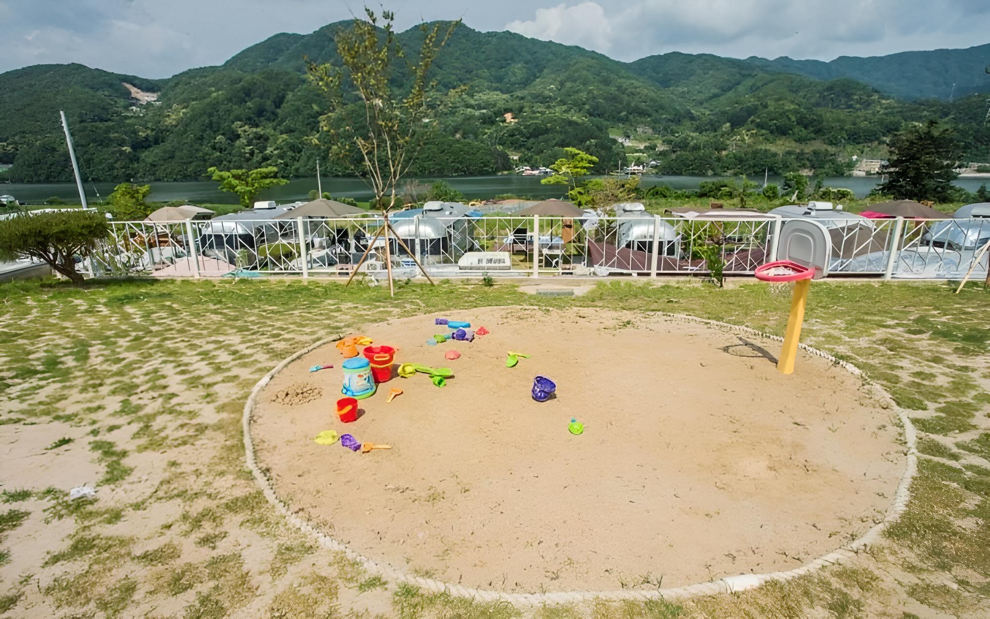 Chuncheon Out of Park