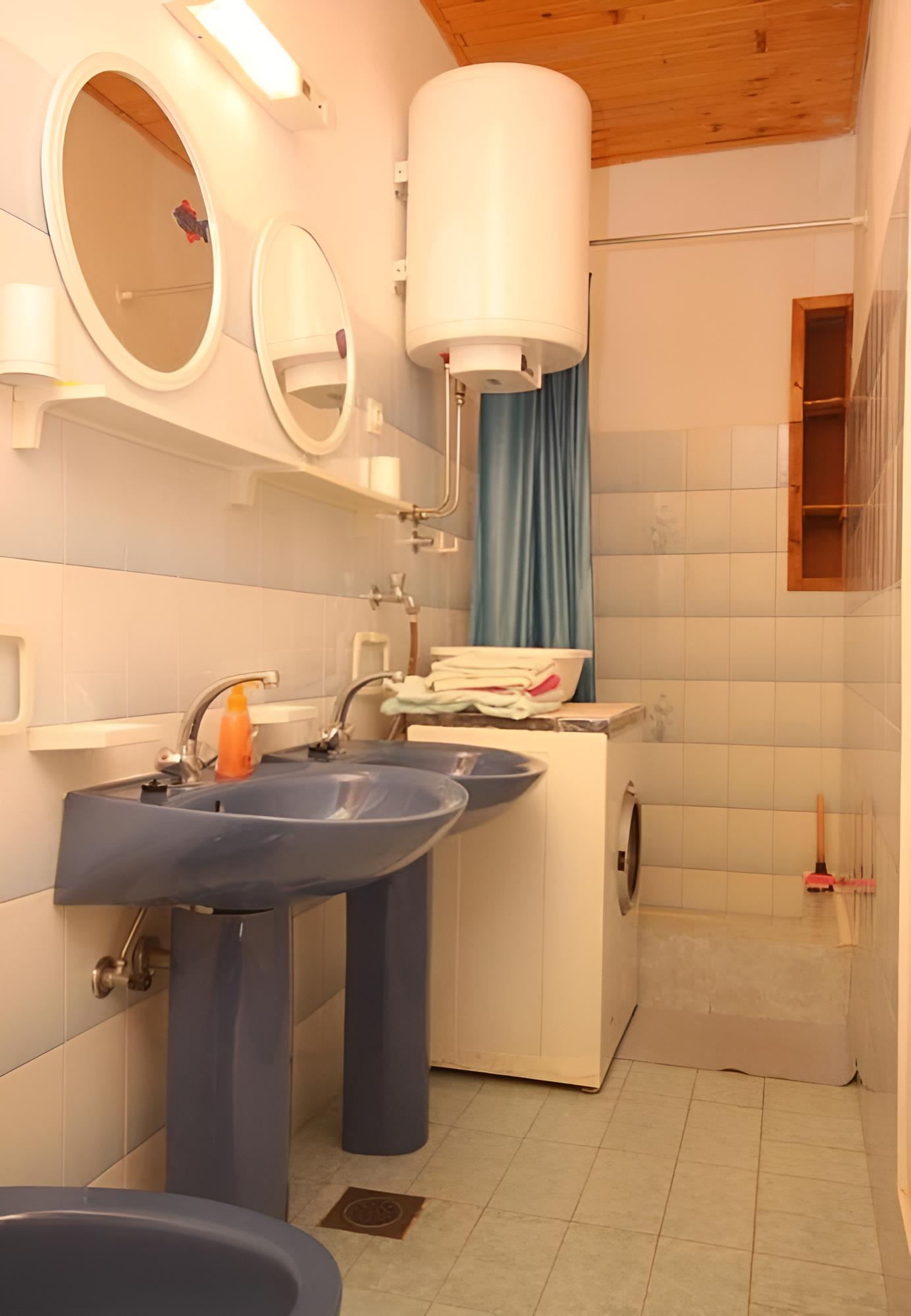 Tonci - 30 m From Beach - A1 Doli