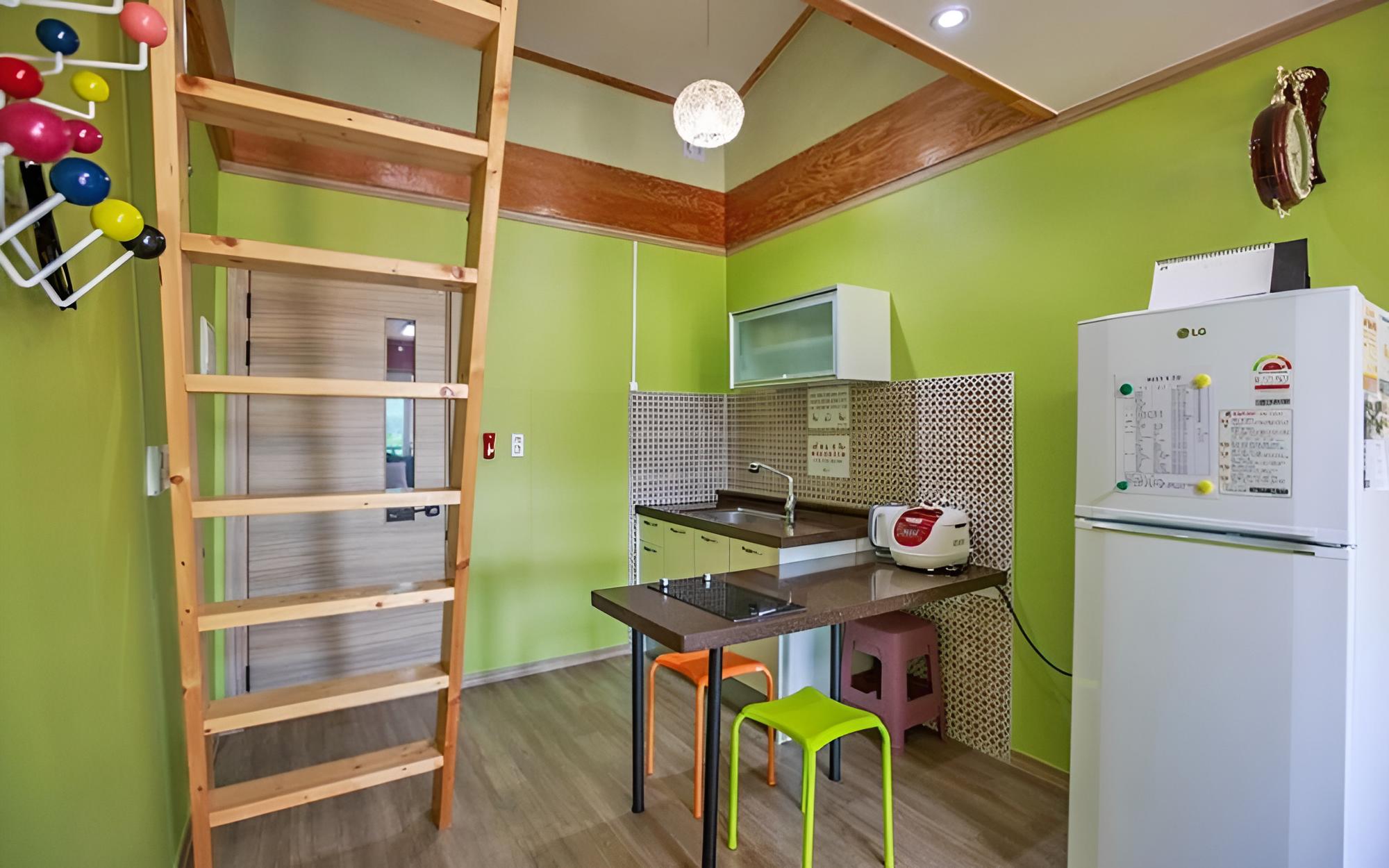 Yanggu Butterfly Pension view 5