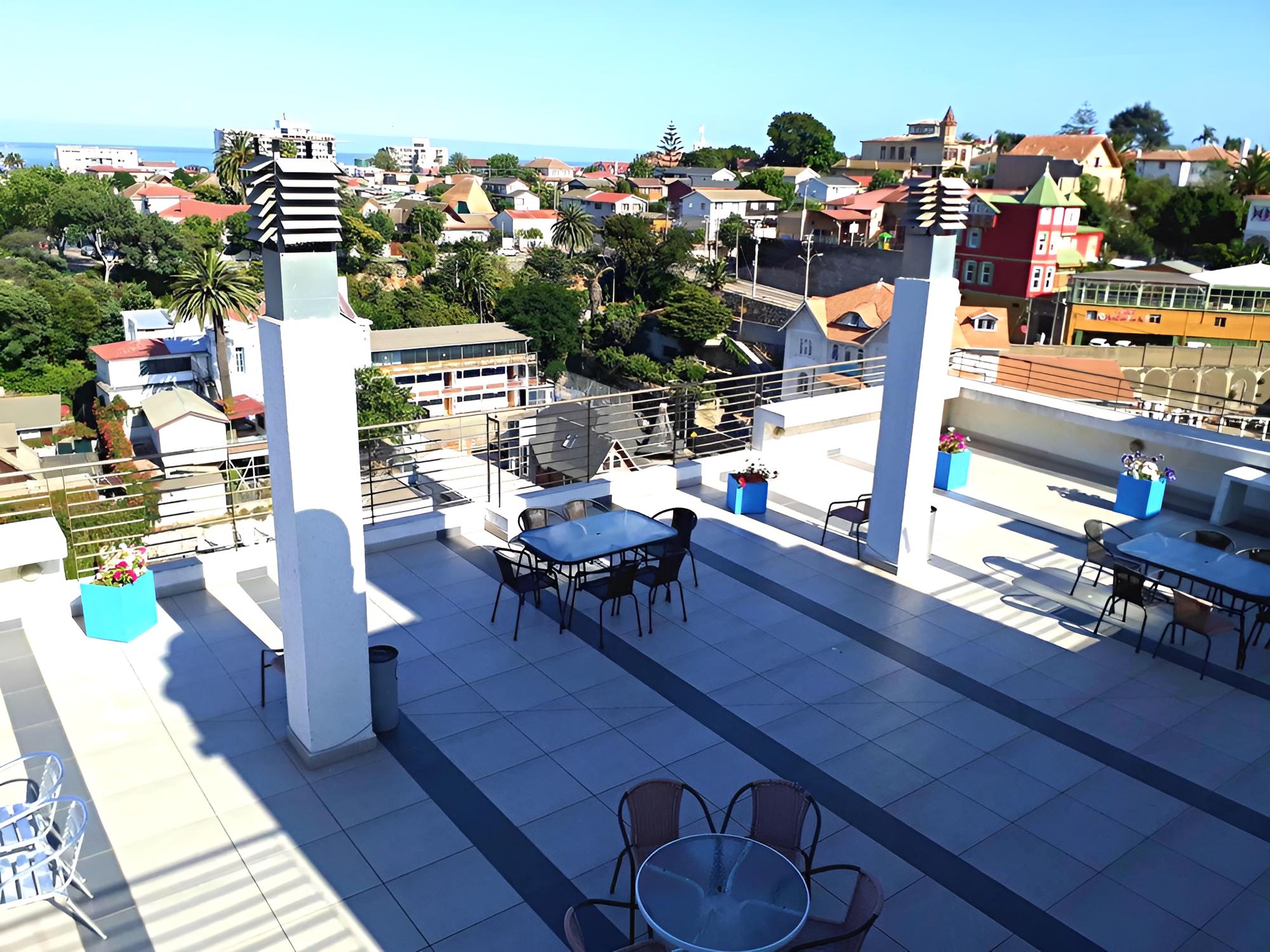 Oceana Suites Viana