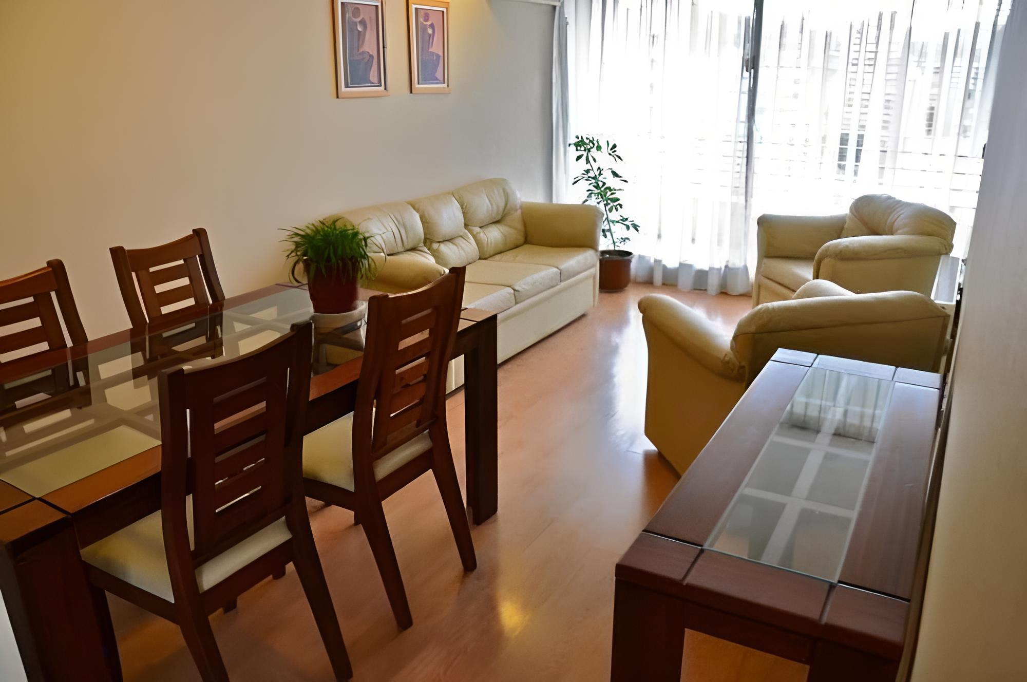 Versalles Suites photo 4