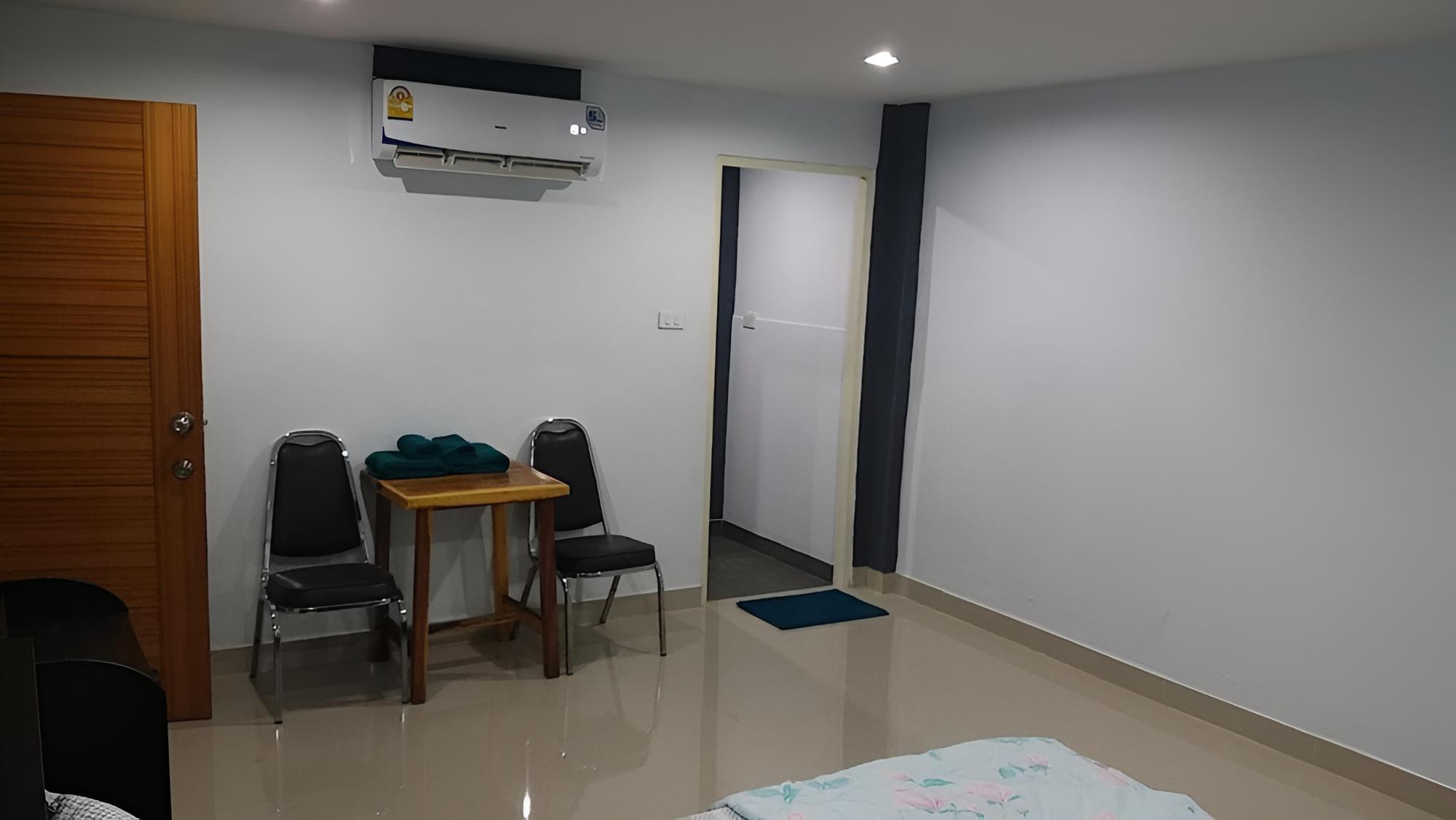 9G Room