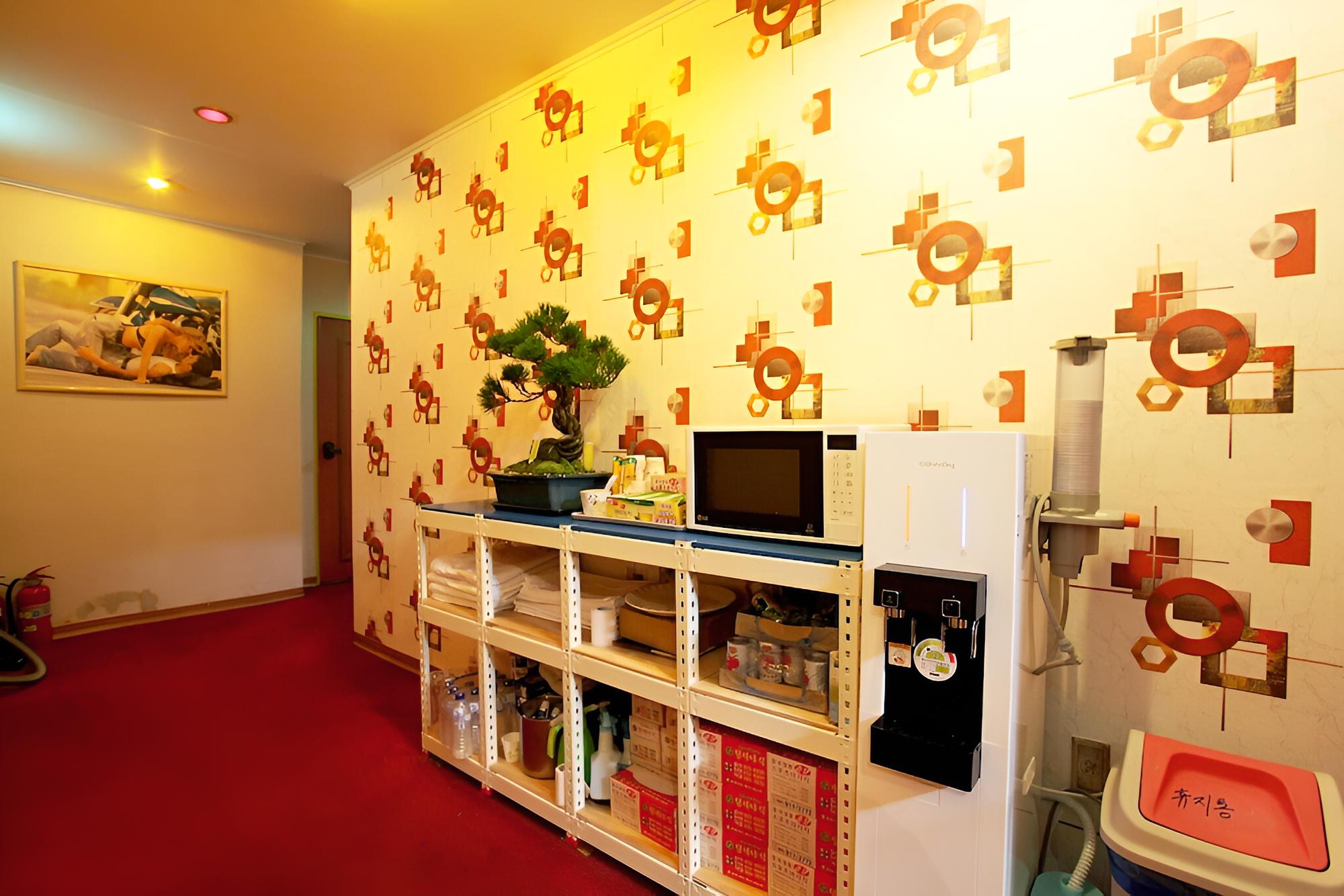 Goyang Everville view 2